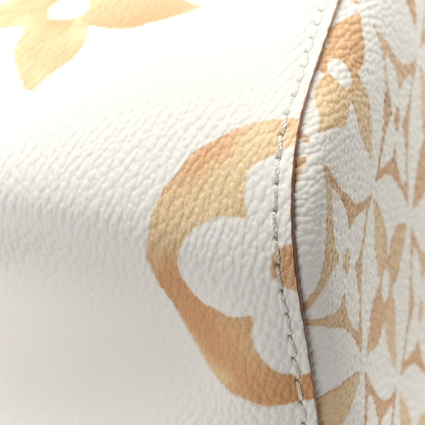 Monogram Giant By The Pool 2.0 Neonoe BB Beige