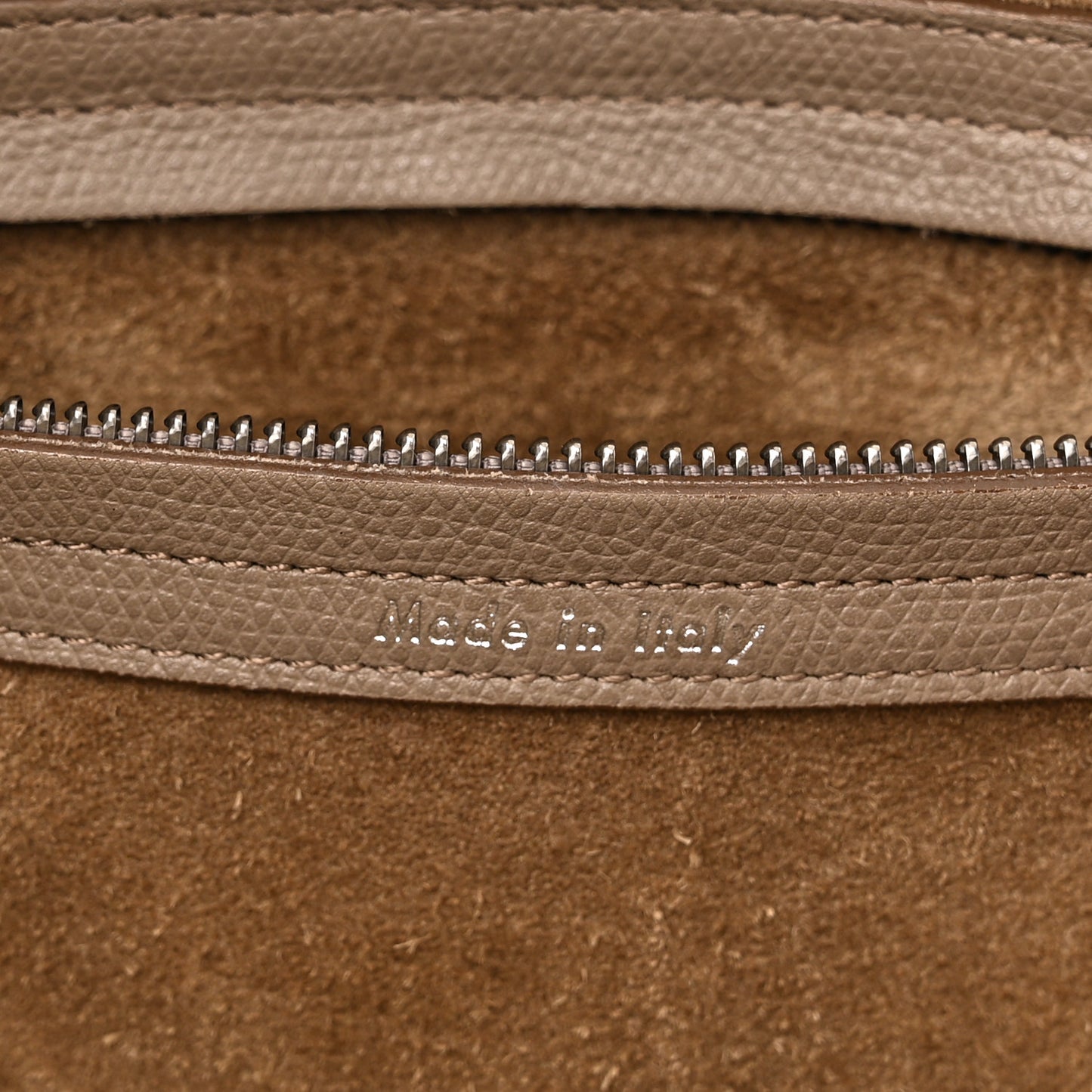 Baby Grained Calfskin Medium Phantom Luggage Taupe