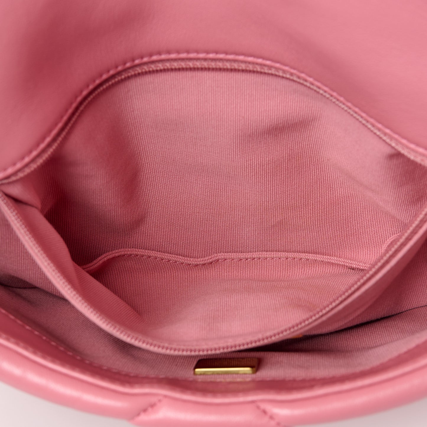 Lambskin Quilted Medium Chanel 19 Flap Dark Pink
