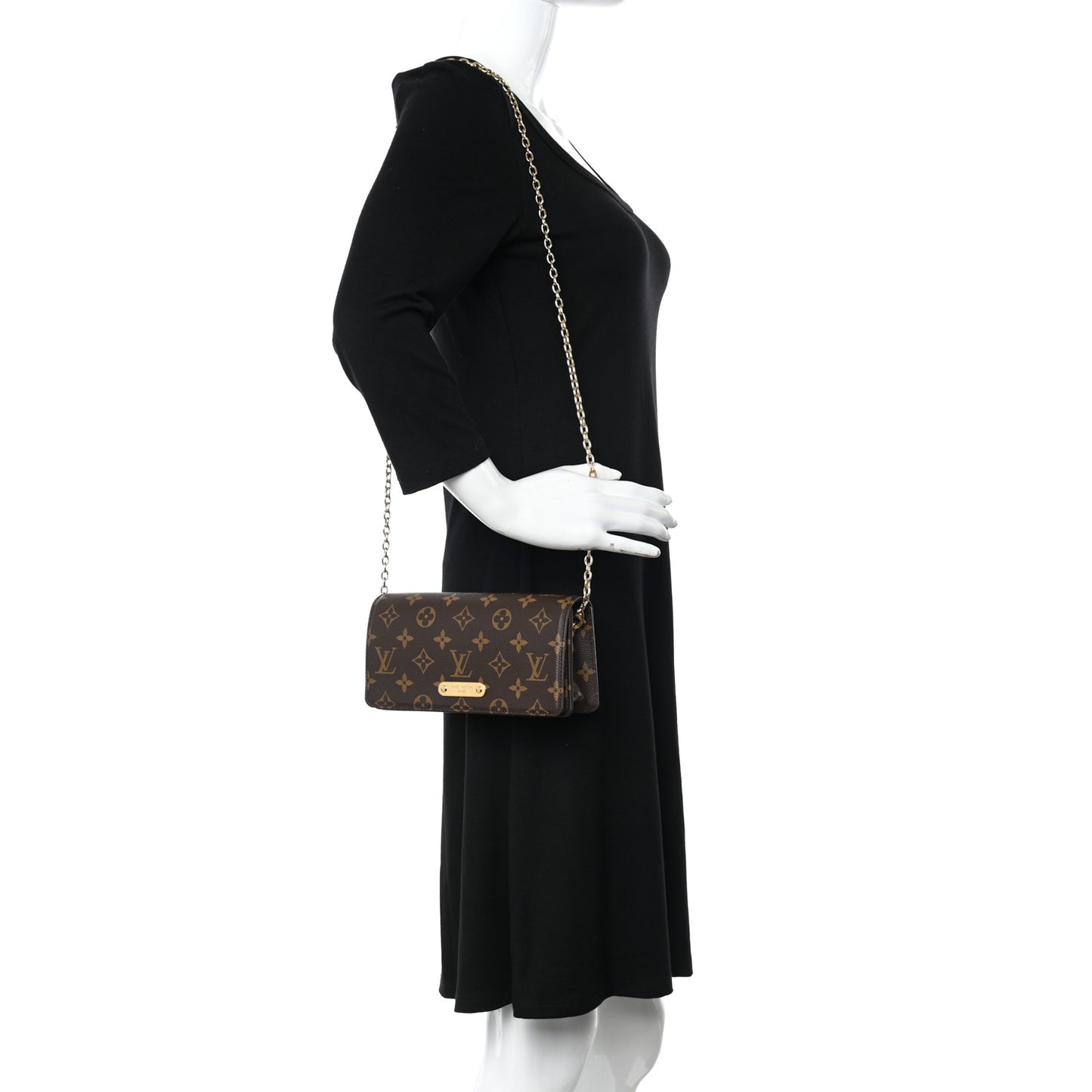 Monogram Lily Wallet On Chain