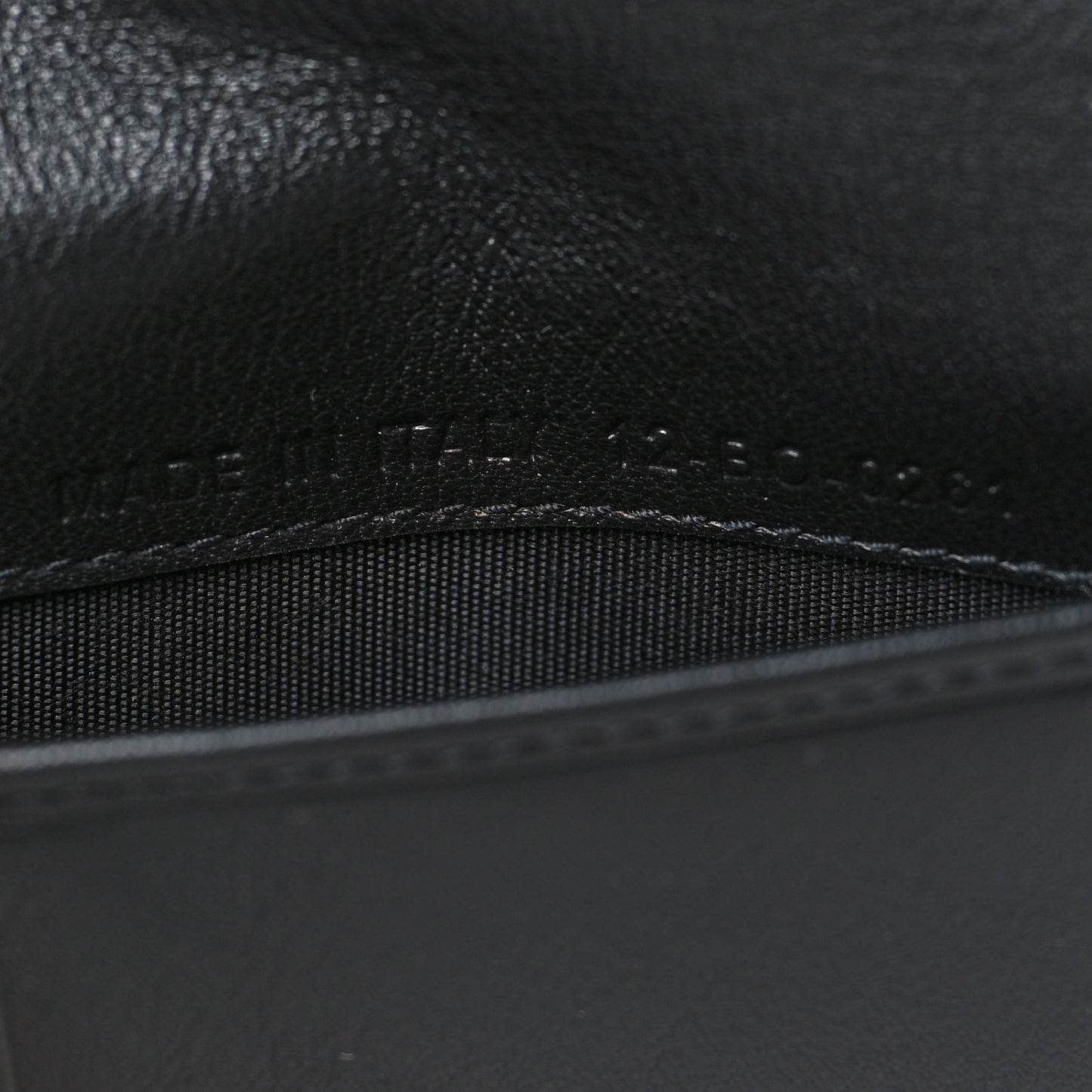 Oblique Bi-Fold Card Holder Blue