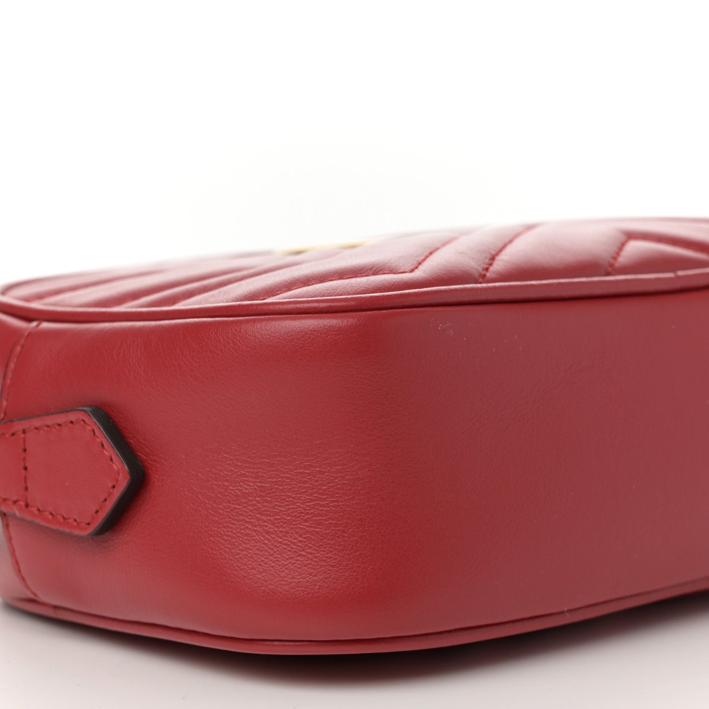 Calfskin Matelasse Mini GG Marmont Chain Shoulder Bag Hibiscus Red