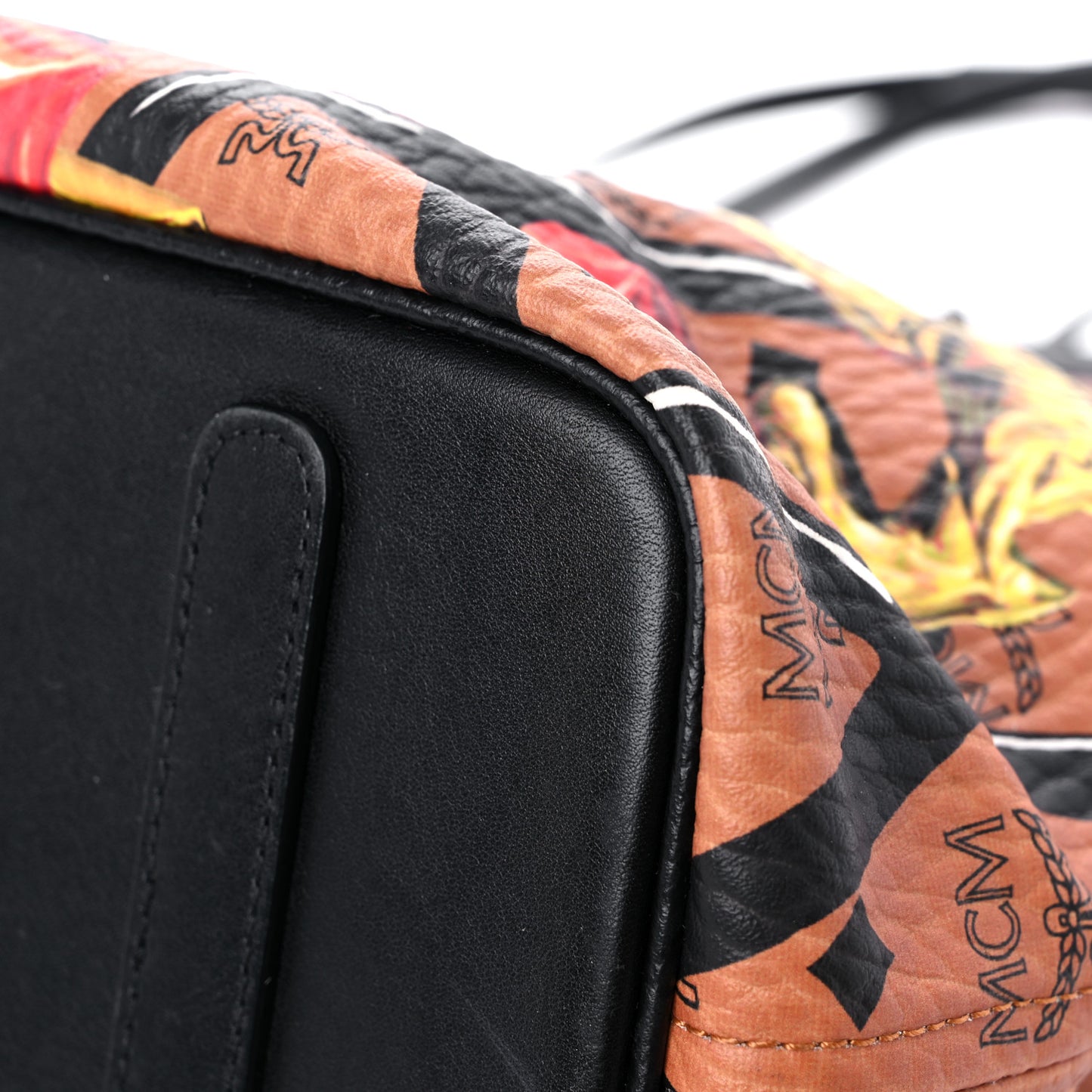 Visetos Calfskin Motif Rombi Lion Printed Reversible Shopper Tote Cognac