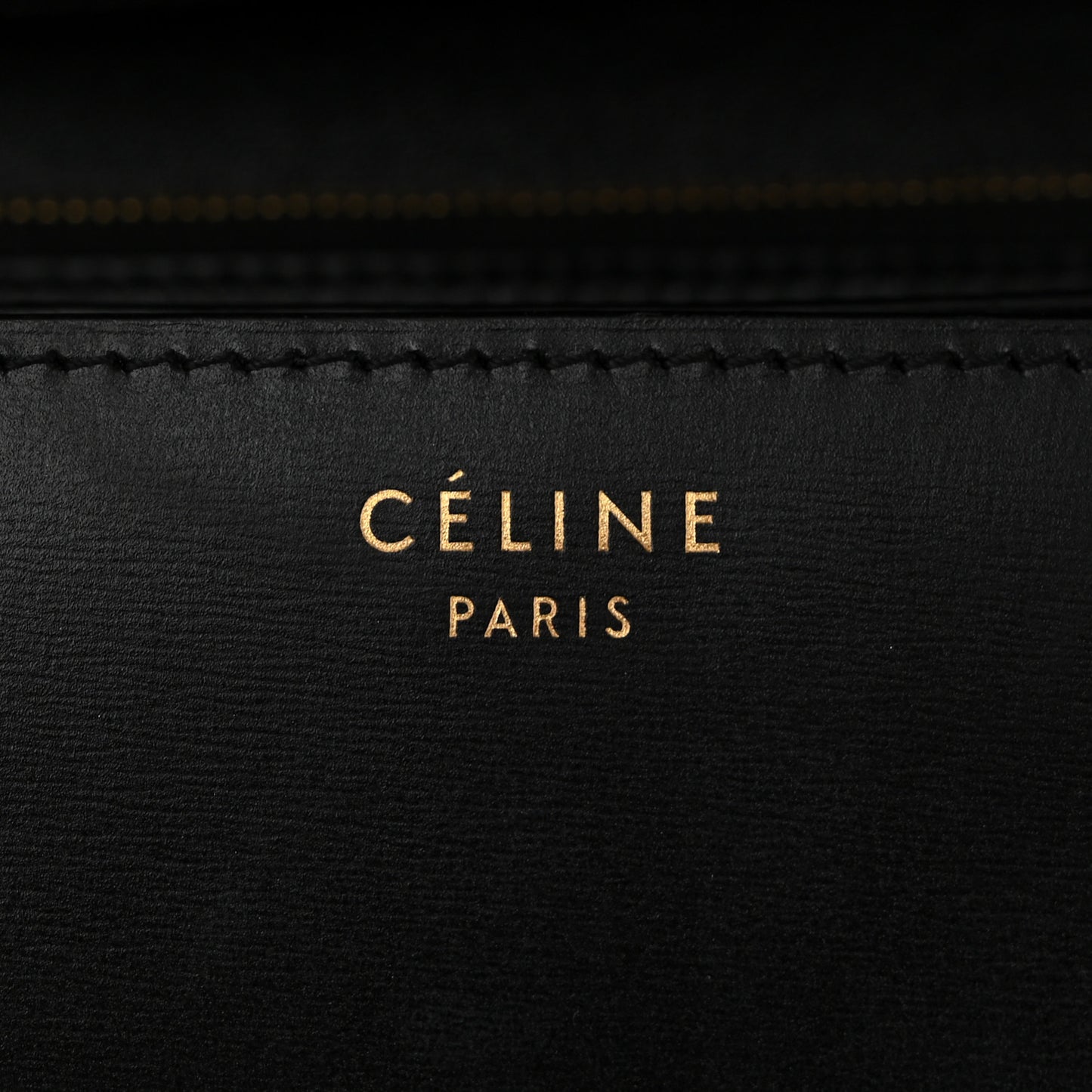Box Calfskin Medium Classic Box Flap Bag Black