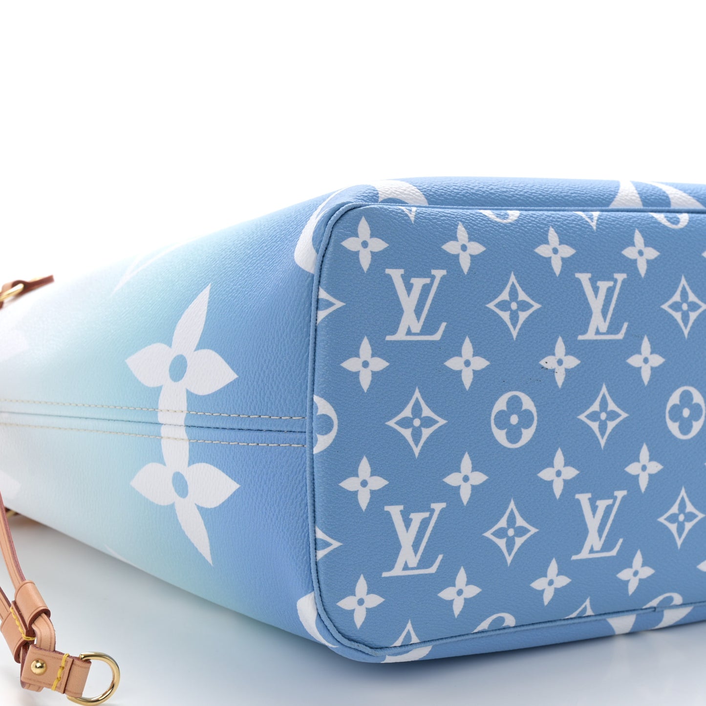 Monogram Giant By The Pool Neverfull MM Blue