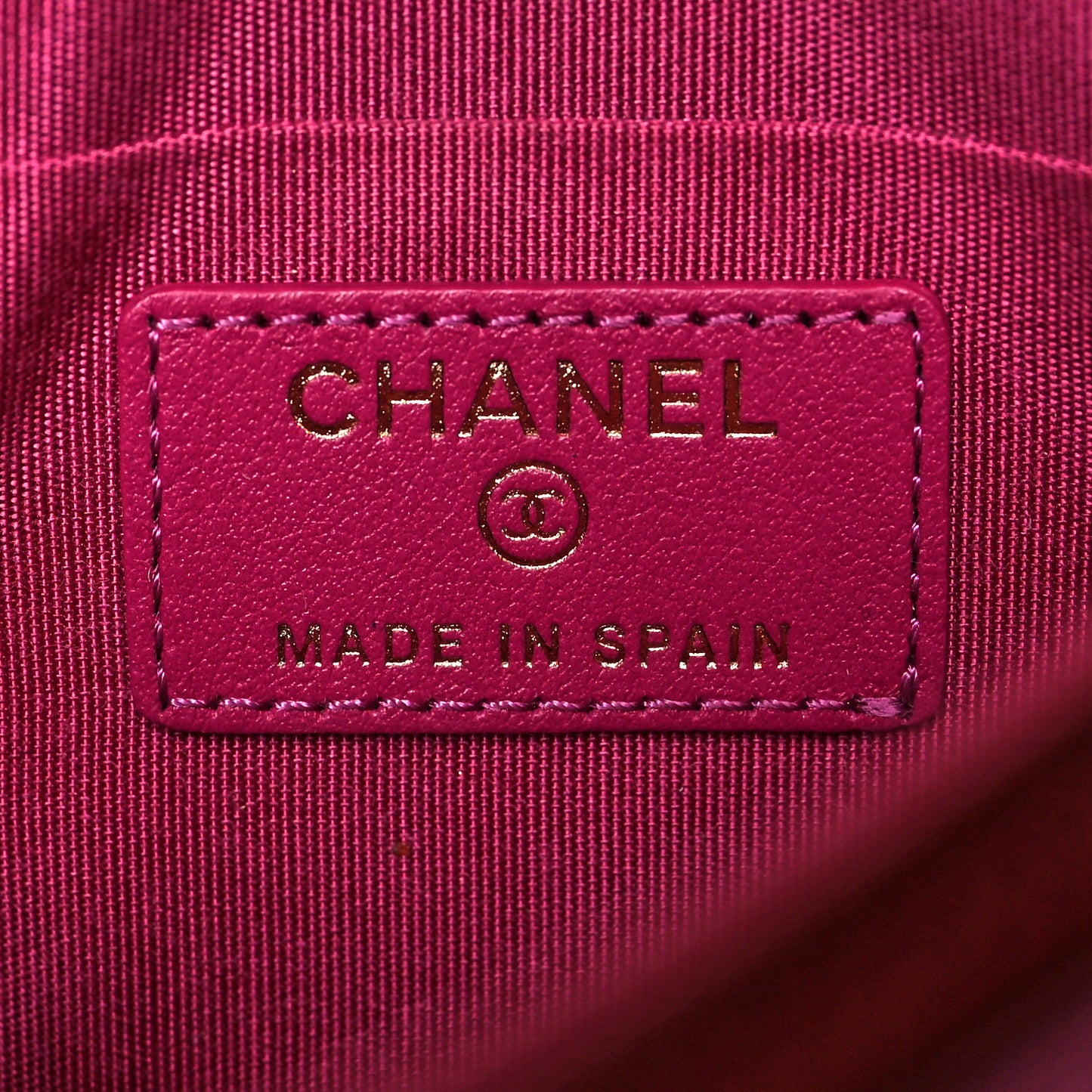 Calfskin Timeless CC Zip Pouch Fuchsia