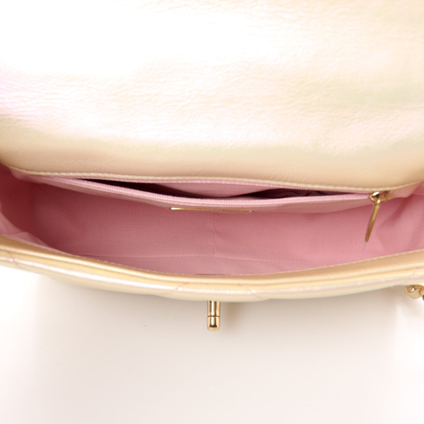 Iridescent Lambskin Quilted Medium Chanel 19 Flap Pink