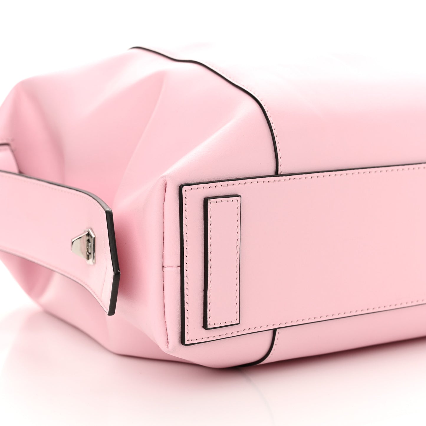 Soft Calfskin Medium Soft Antigona Pink