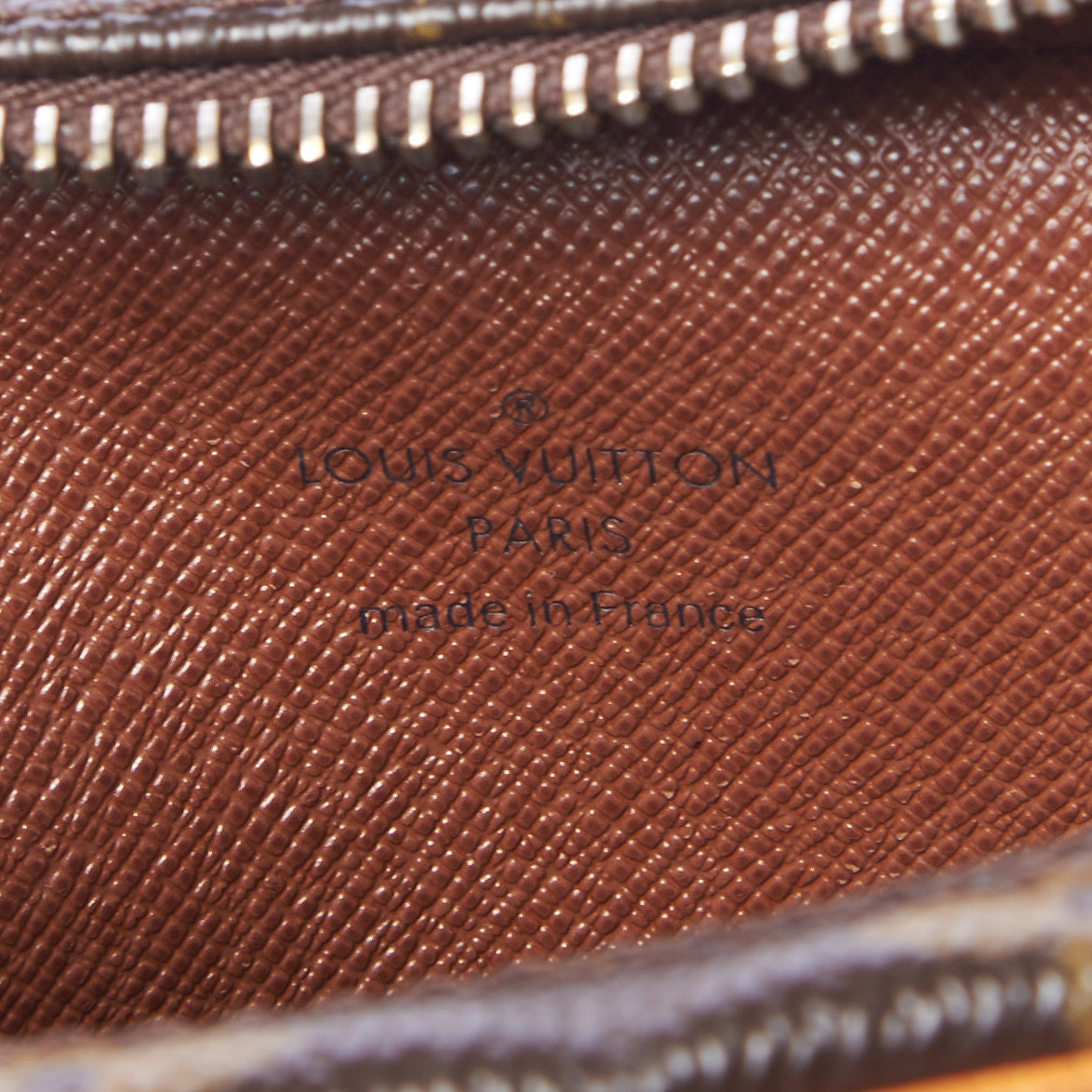 Monogram Amazone