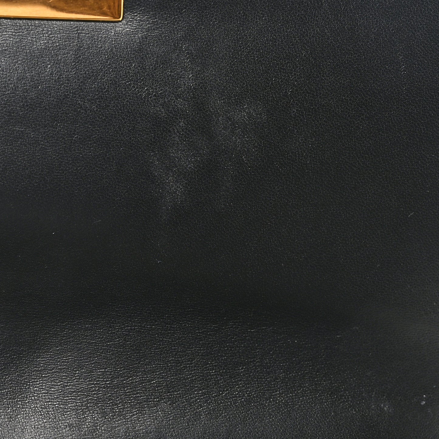 Box Calfskin 30 Montaigne Flap Bag Black