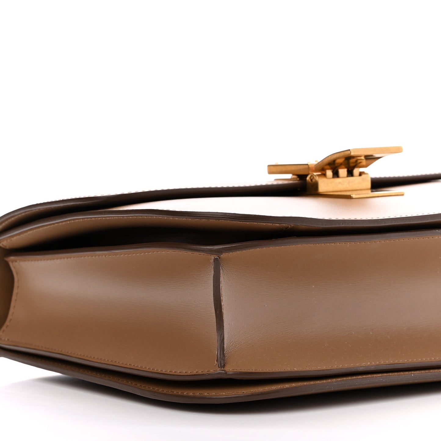 Smooth Calfskin Medium Classic Box Flap Bag Light Camel