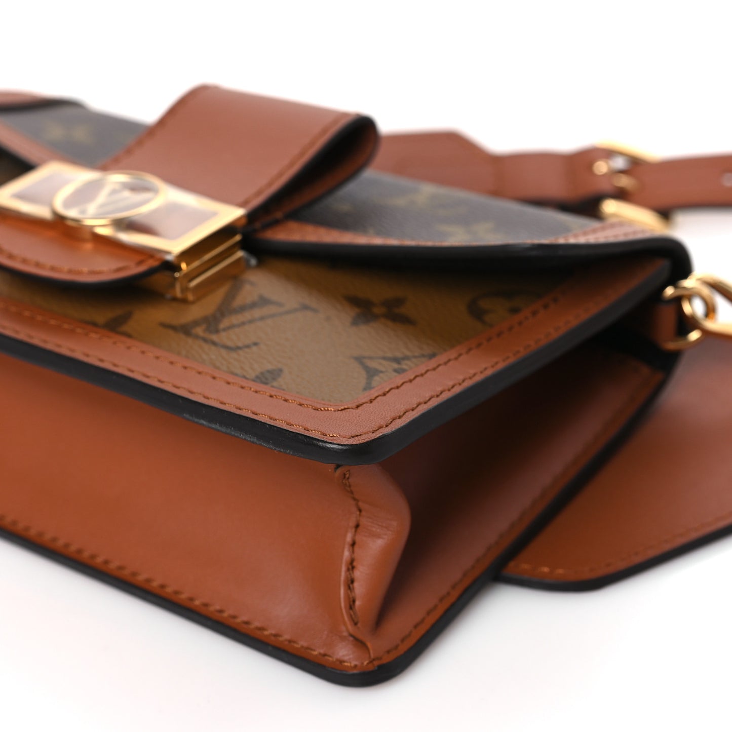 Reverse Monogram Dauphine Bumbag