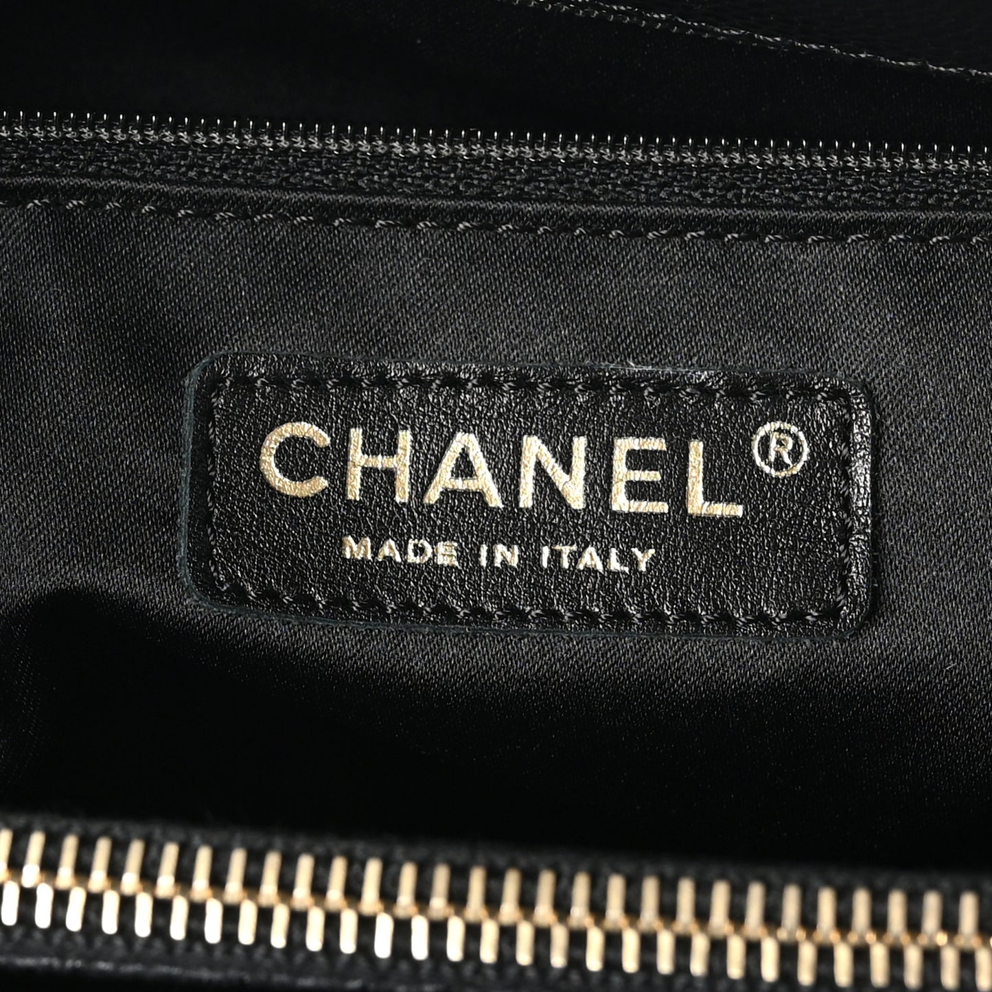 Caviar Quilted Grand Shopping Tote GST Black