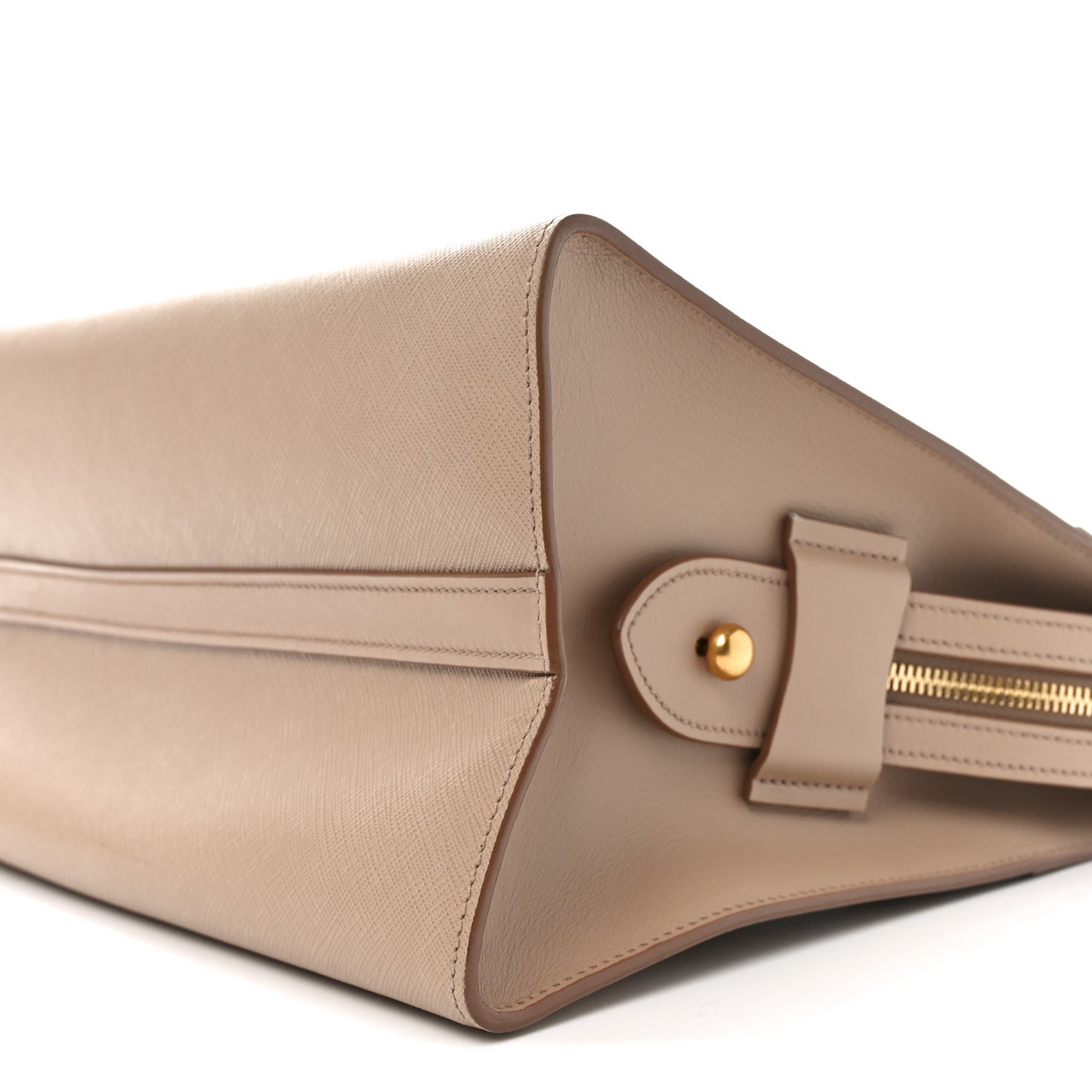 Saffiano City Calfskin Medium Esplanade Cammeo