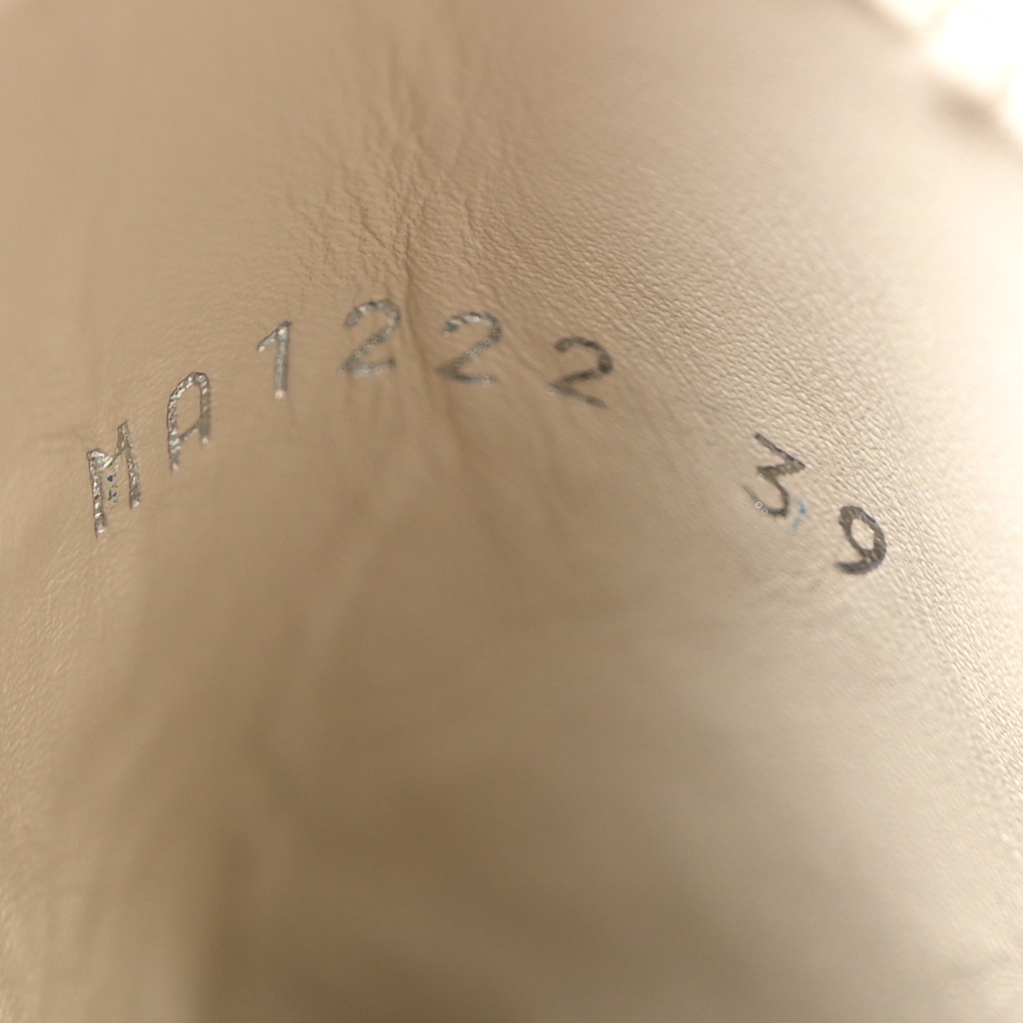 Suede Calfskin Laureate Platform Desert Boots 39 Taupe