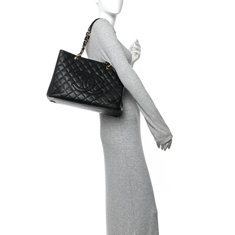 Caviar Quilted Grand Shopping Tote GST Black