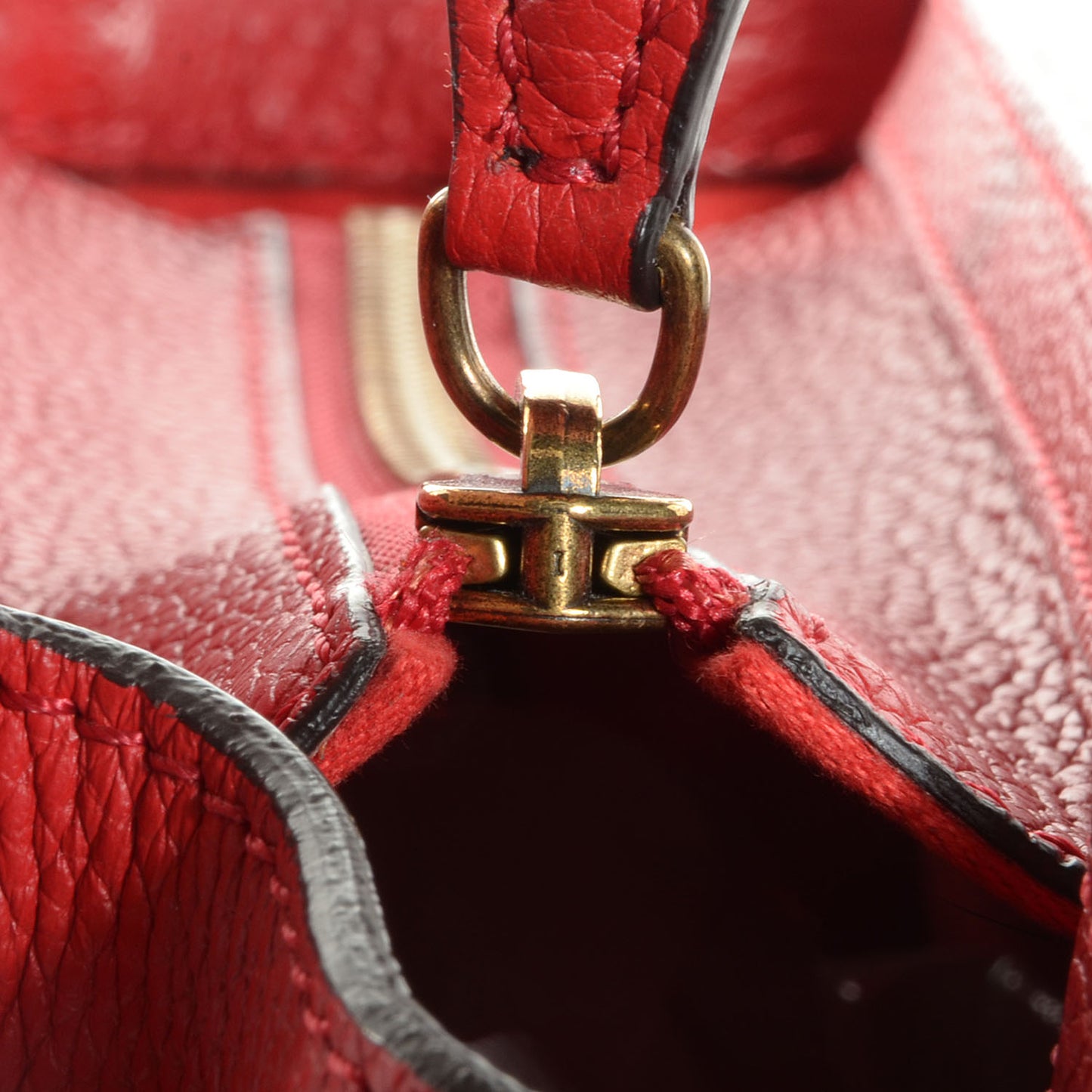 Drummed Leather Nano Luggage Coquelicot