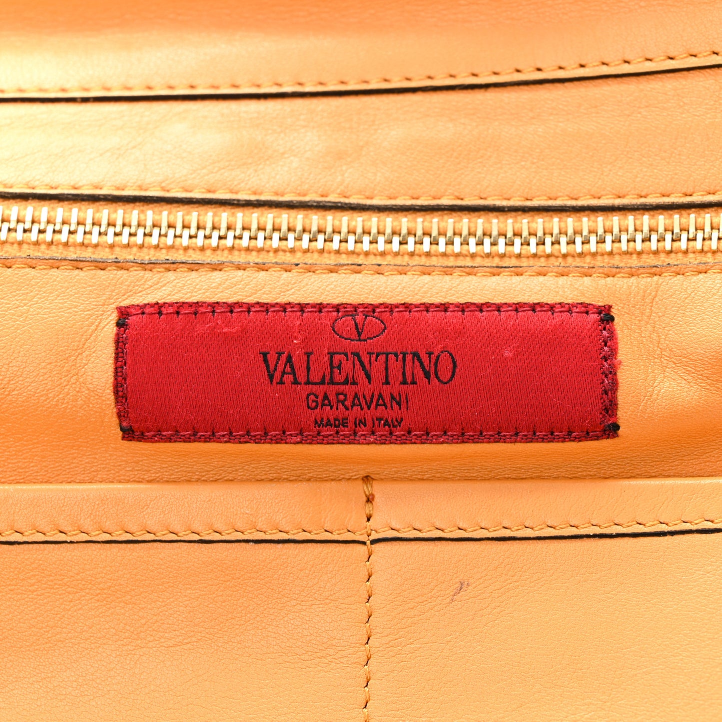 Vitello Medium Rockstud Tote Orange Fluo