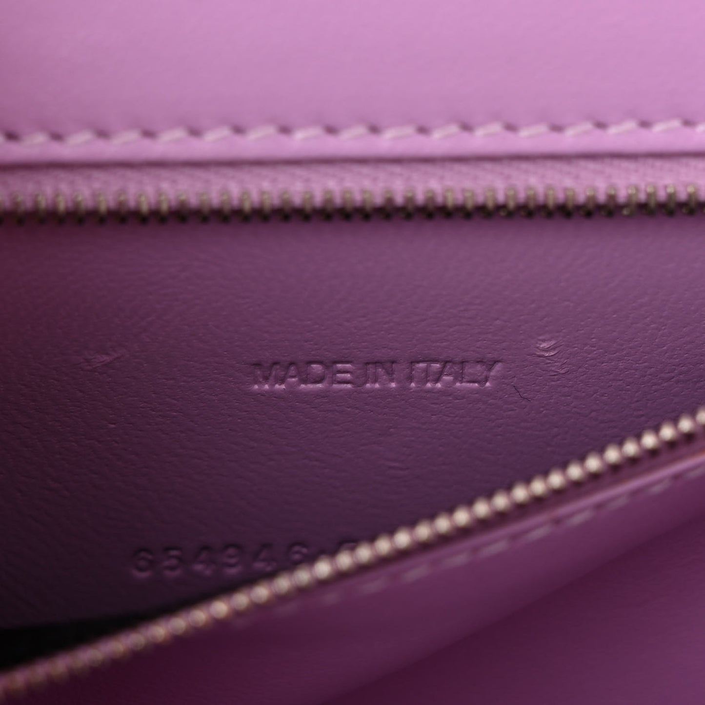 Shiny Box Calfskin Tonal B Hourglass Stretch Top Handle Bag Lilac