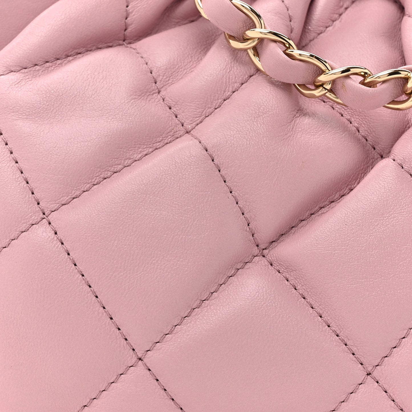 Lambskin Quilted CC Kisslock Clutch Pink