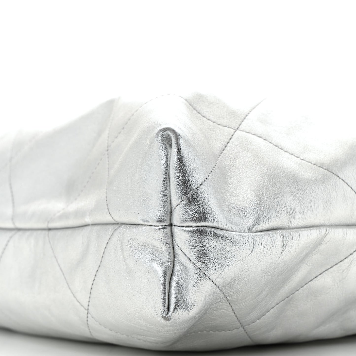 Metallic Calfskin Quilted Chanel 22 Silver
