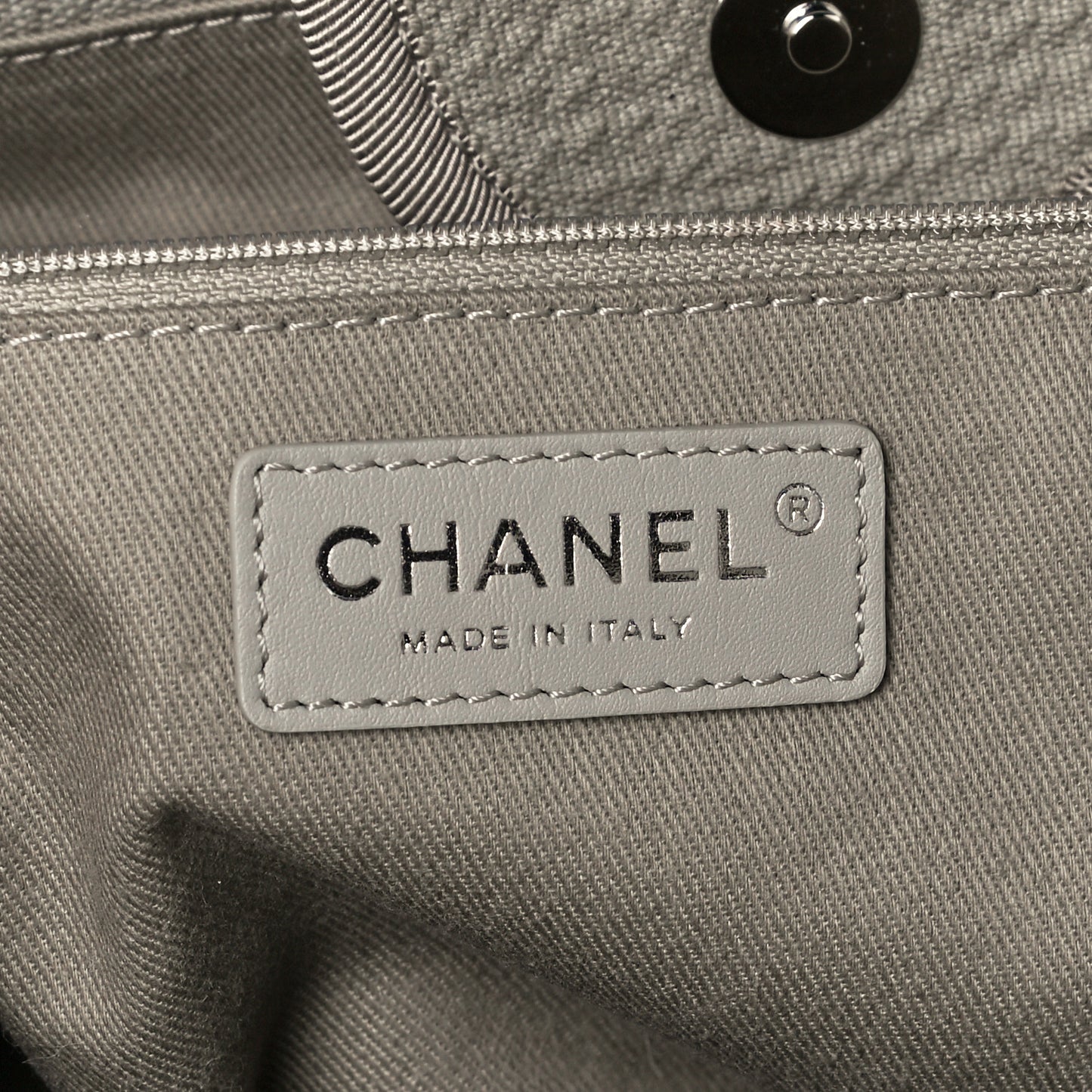 Mixed Fibers Medium Deauville Tote Grey