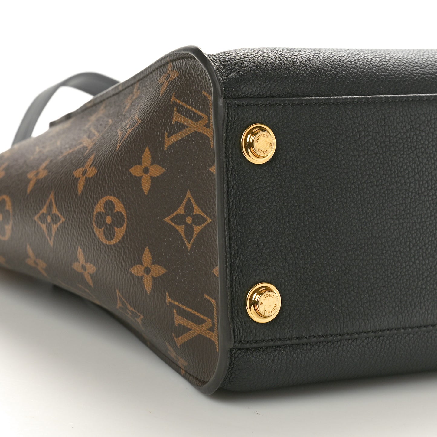 Calfskin Monogram On My Side MM Black