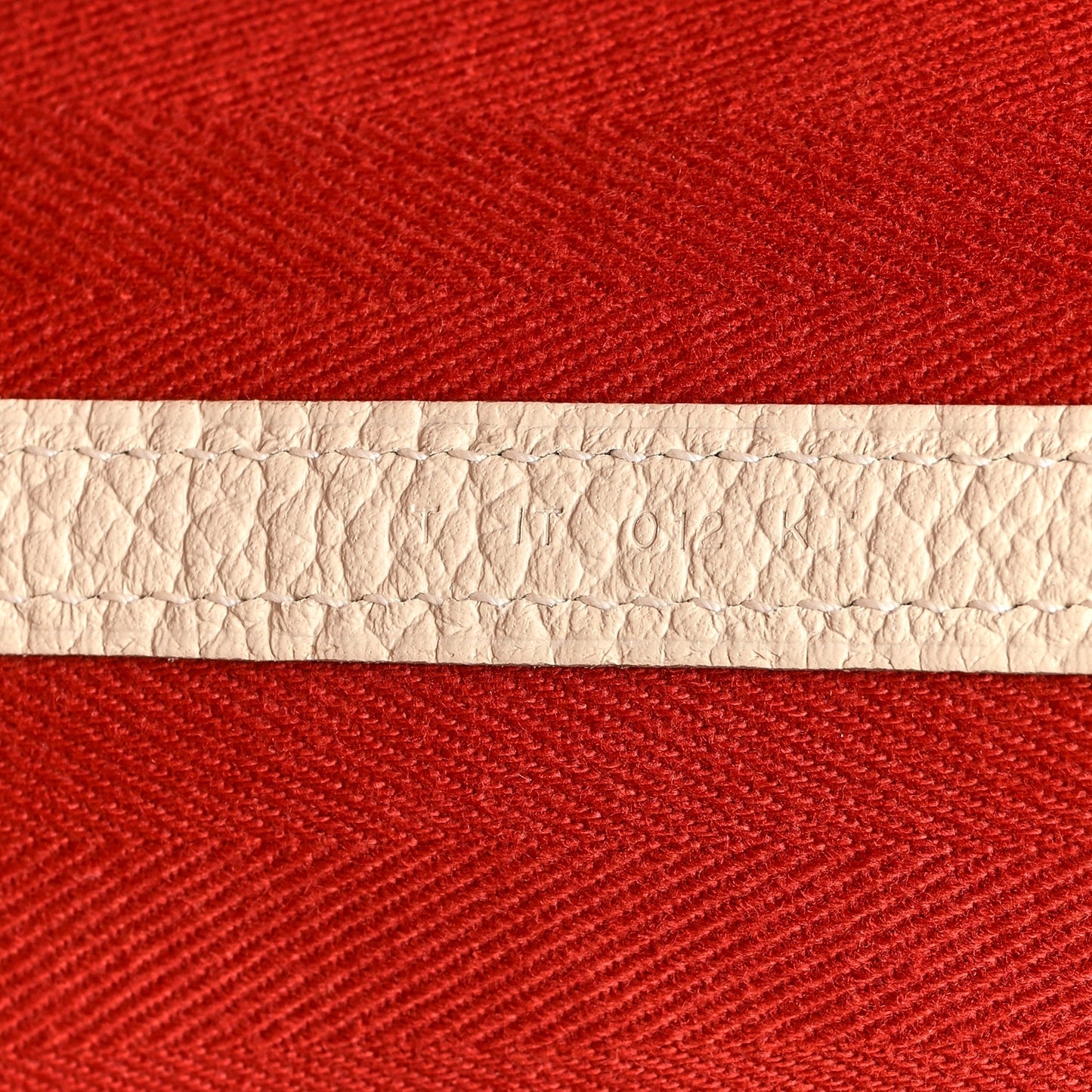 Grand Chevron Weave Negonda Garden Party 36 MM Rouge