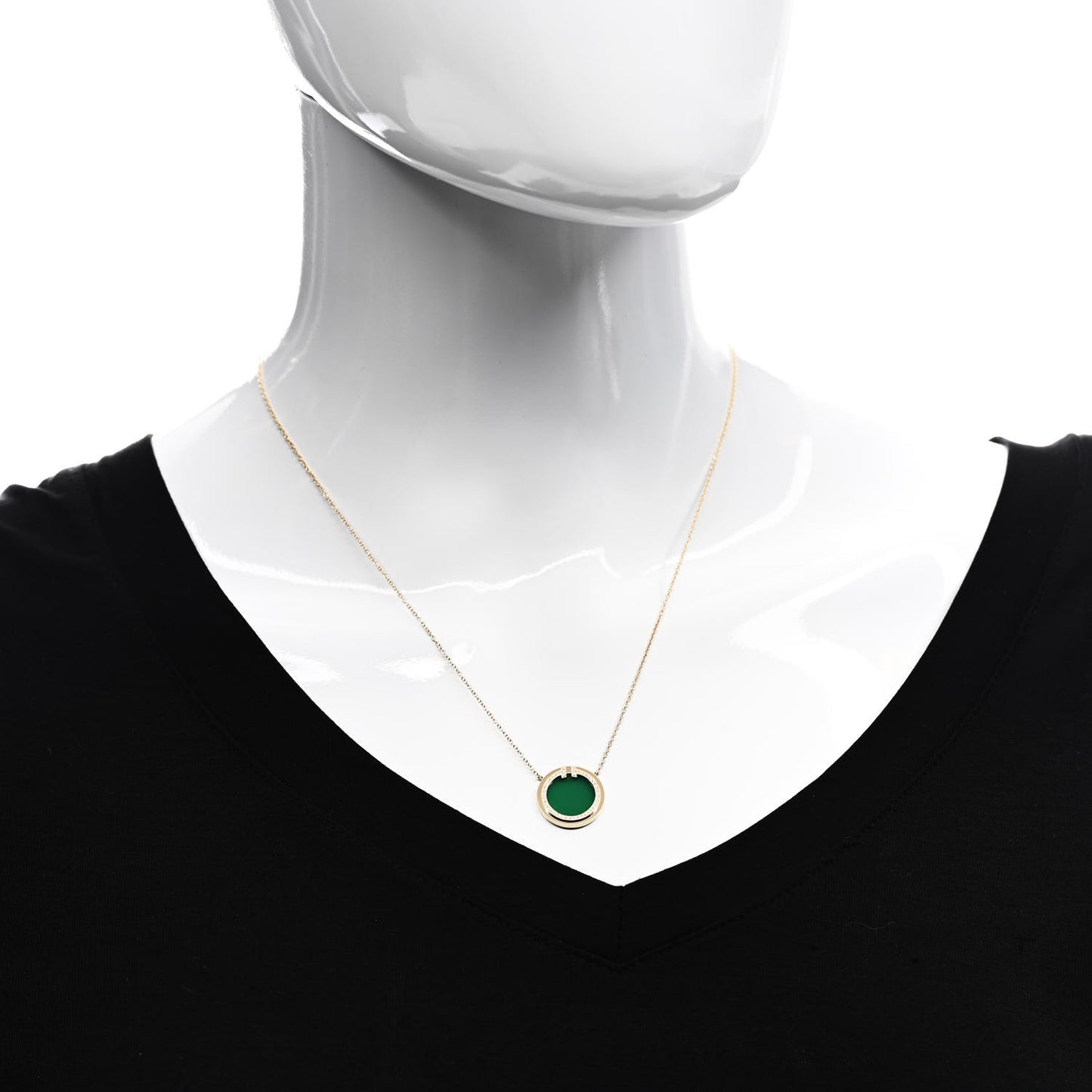 18K Yellow Gold Diamond Green Agate T Circle Pendant Necklace