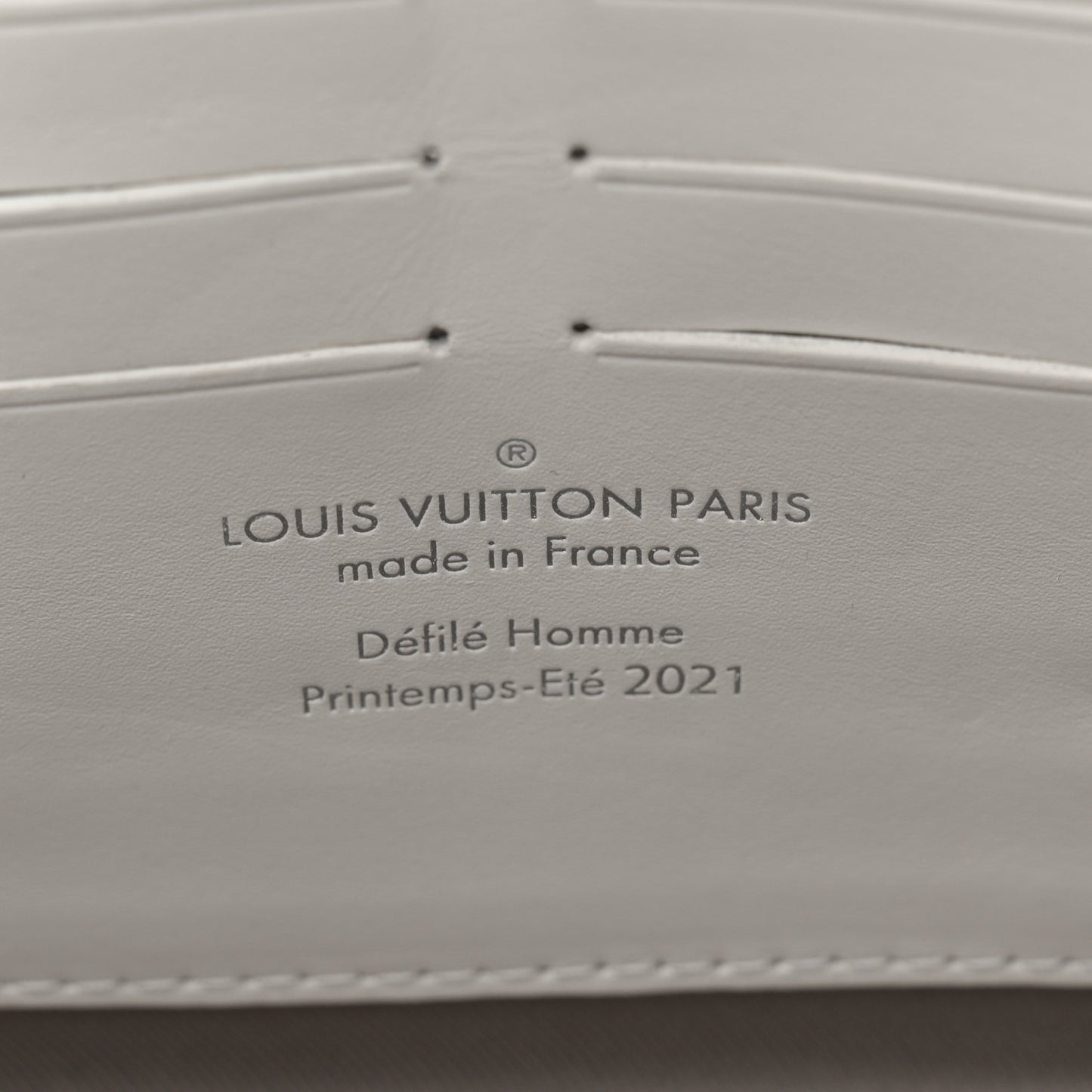 Taurillon Monogram LV Friends Soft Trunk Wallet White