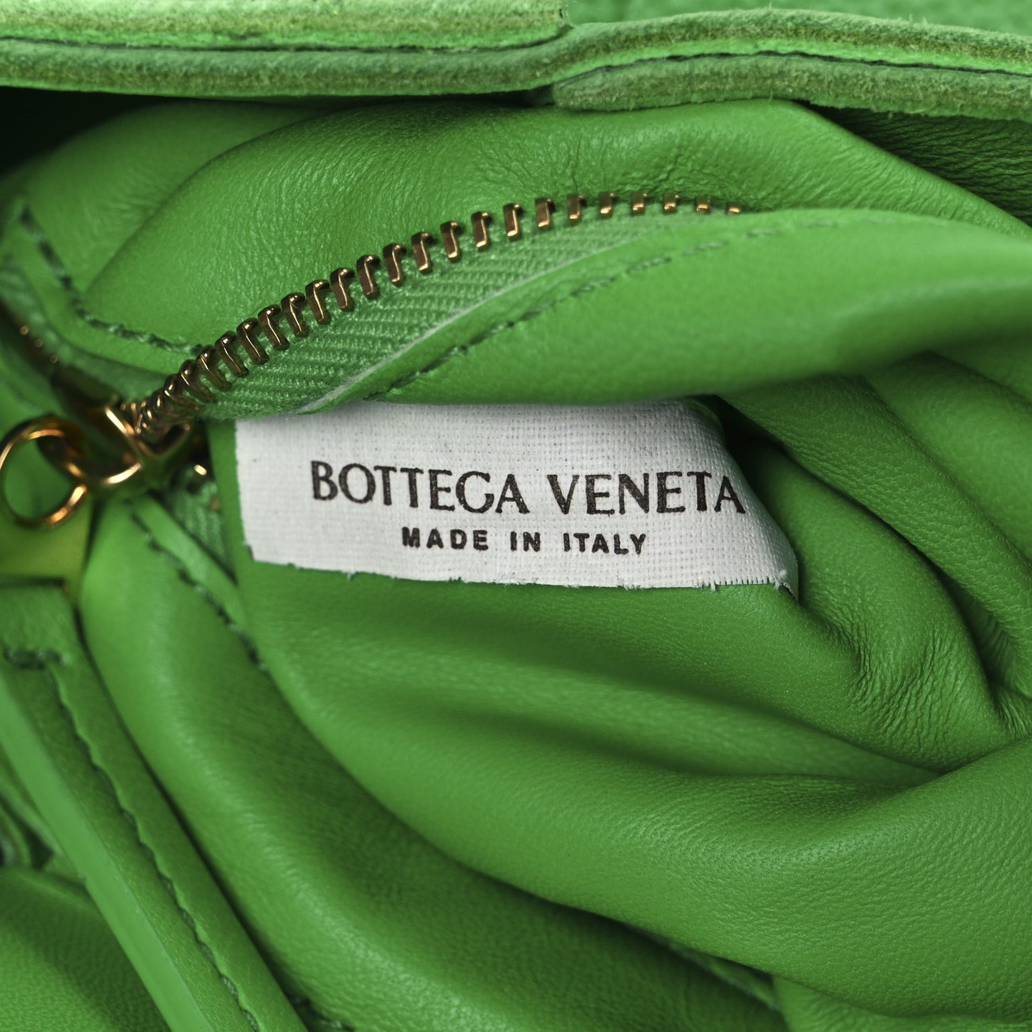 Grained Calfskin Maxi Intrecciato Cassette Crossbody Bag Parakeet