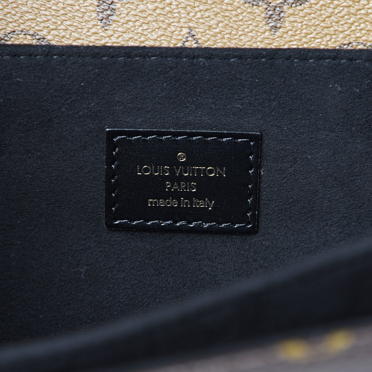 Reverse Monogram Pochette Metis