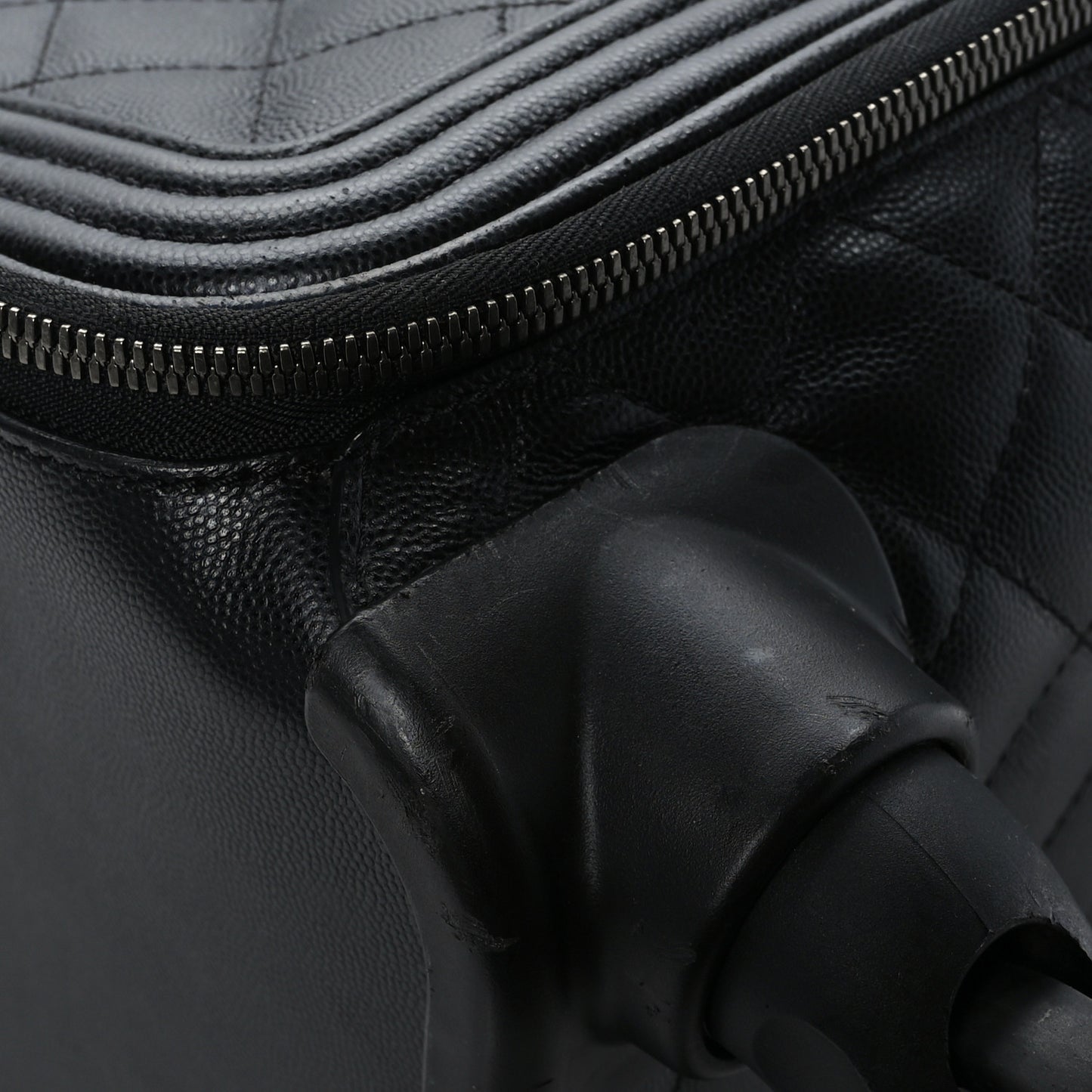 Caviar Quilted Coco Case Trolley Black