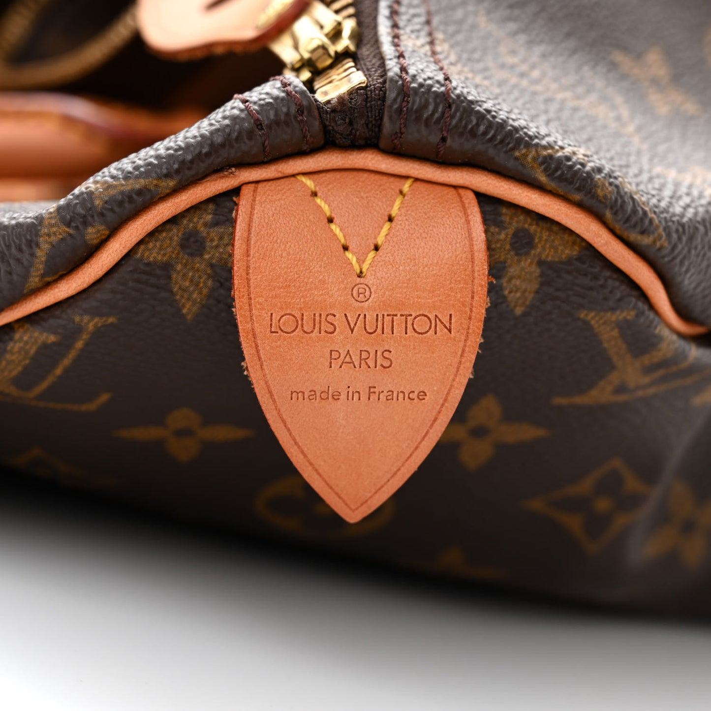 LOUIS VUITTON Monogram Speedy 40