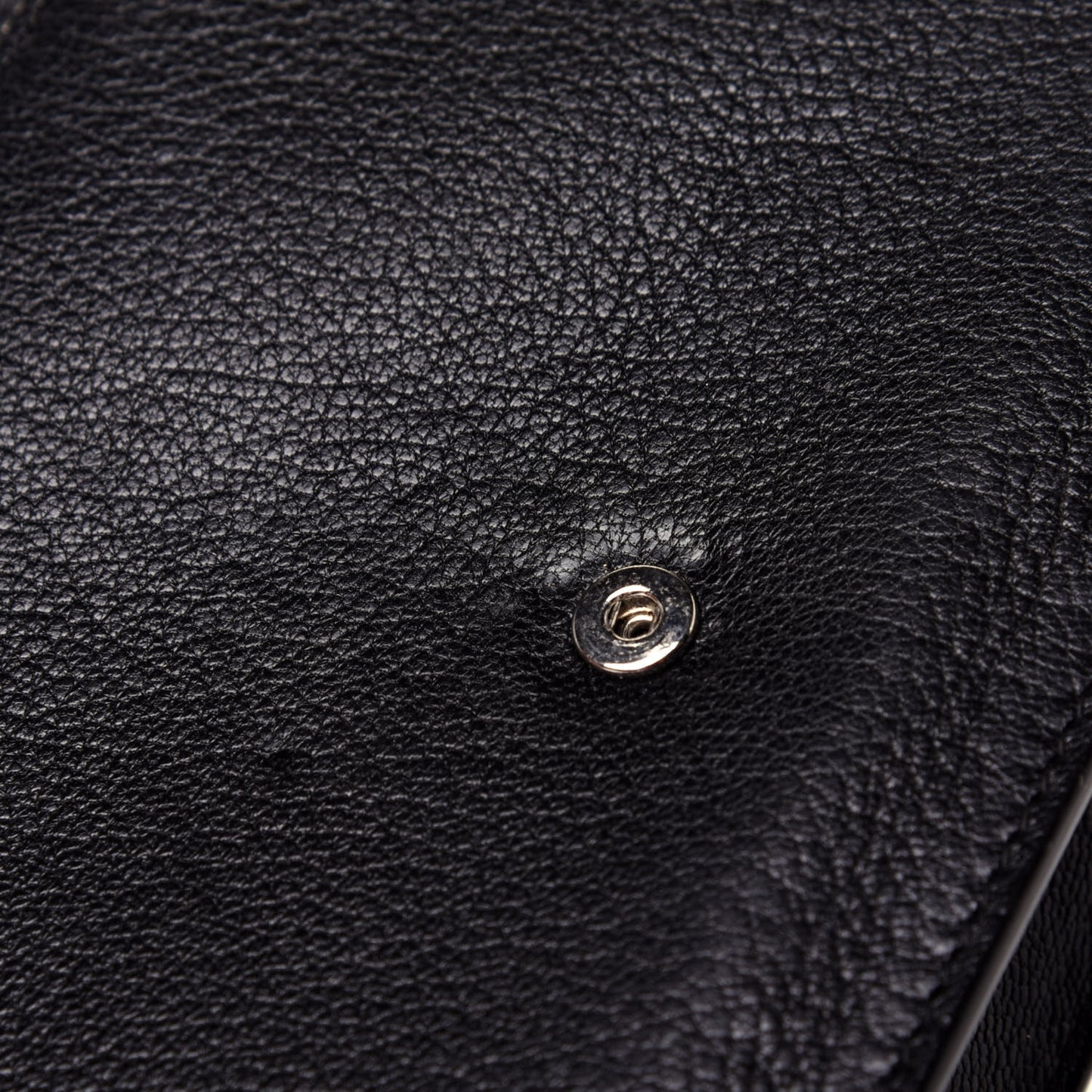 Sugar Goatskin Pandora Chain Wallet Black