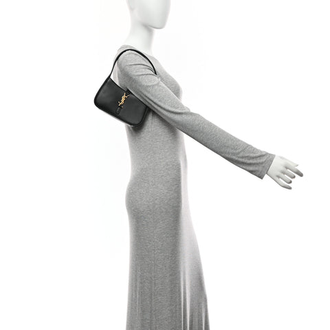 Smooth Calfskin Le 5 A 7 Mini Hobo Black