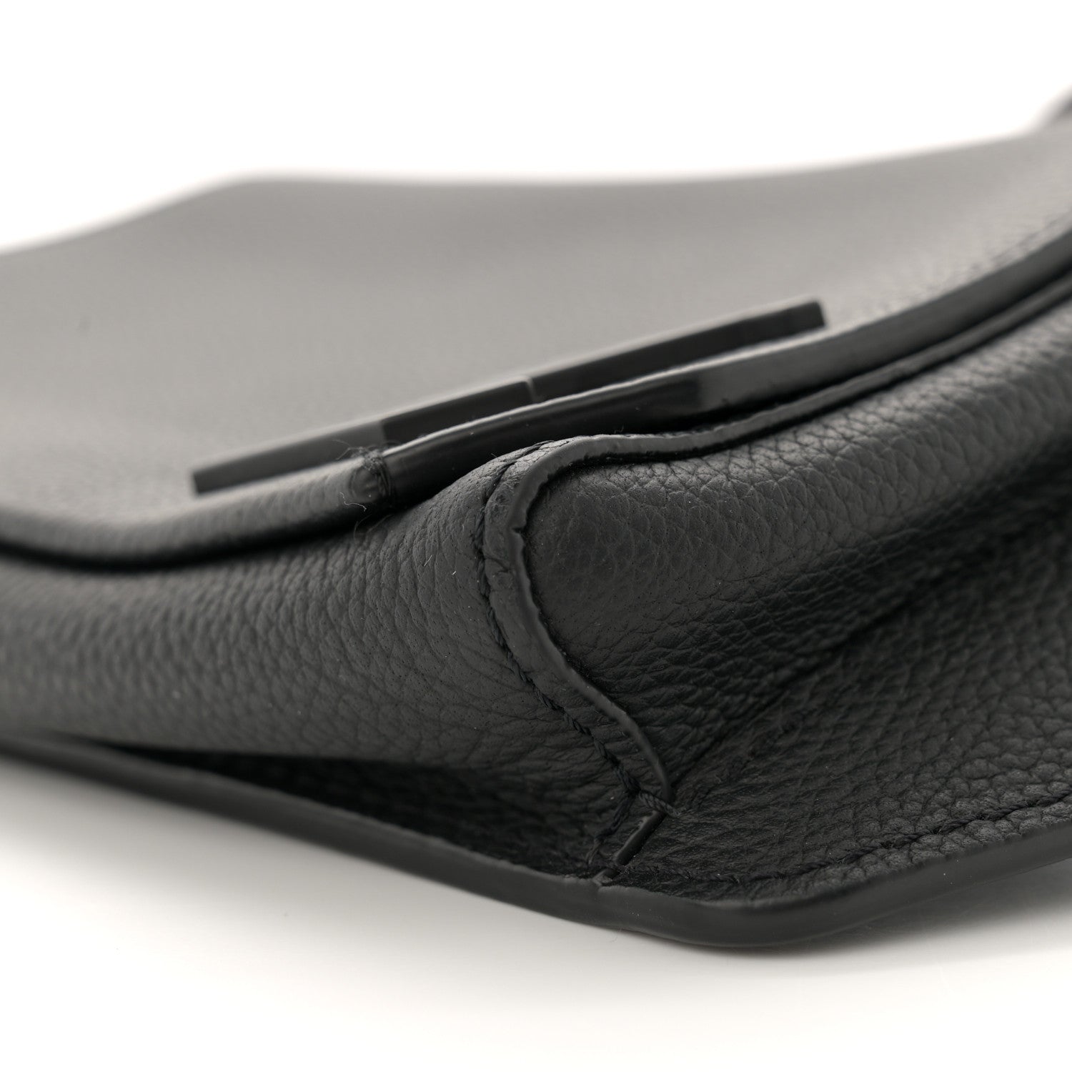 Louis Vuitton Grained Calfskin Aerogram Slingbag Black 10 of 14