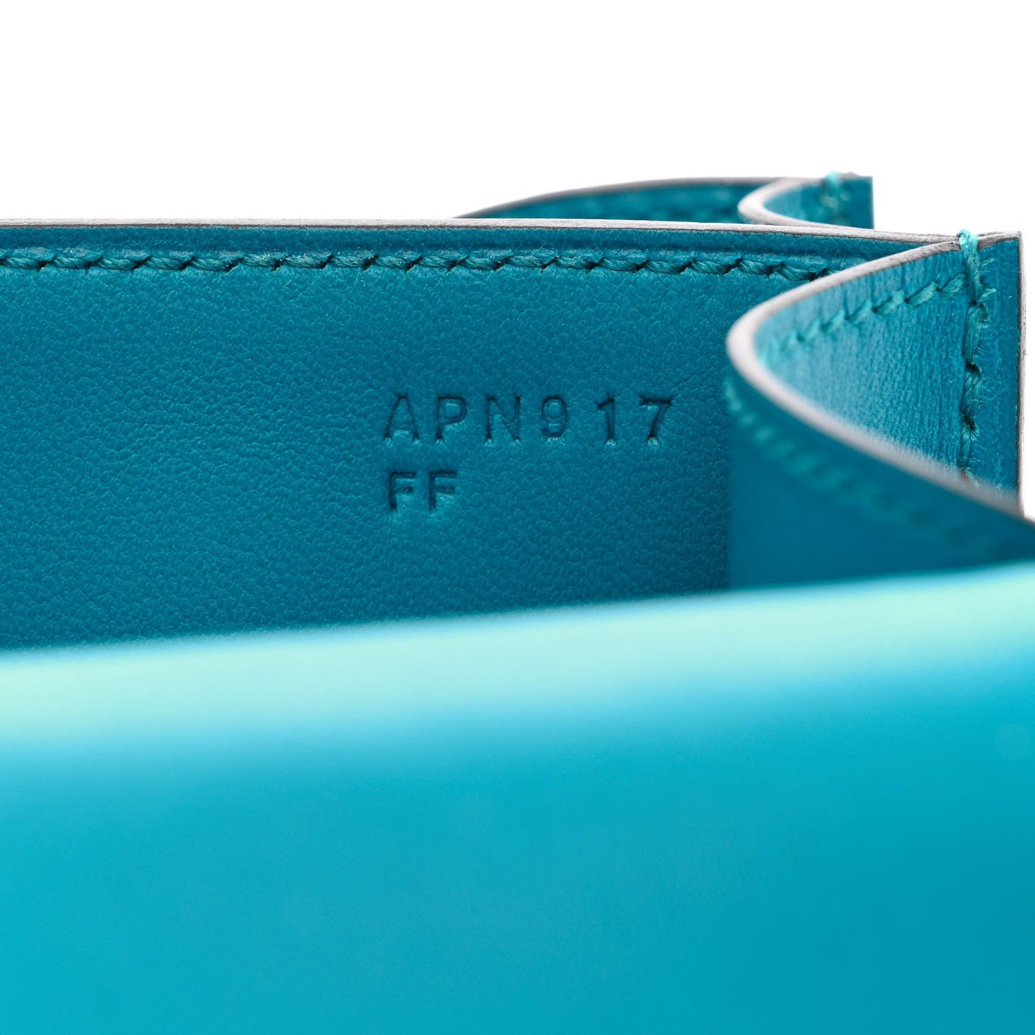 Hermes Tadelakt Constance 18 Bleu Izmir 7 of 14