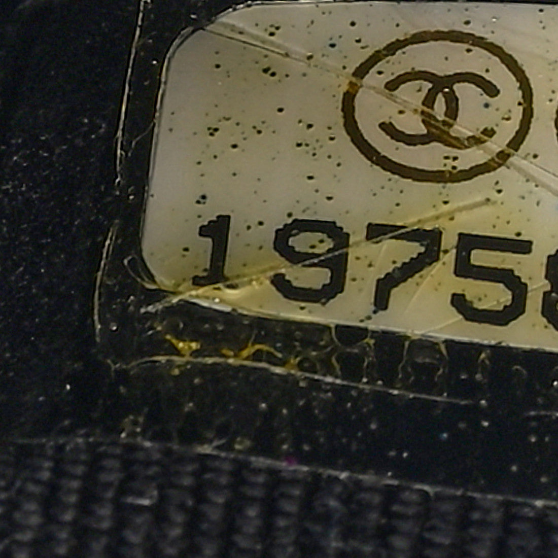 Patent Goatskin Quilted Paris Dallas Wallet On Chain WOC Black