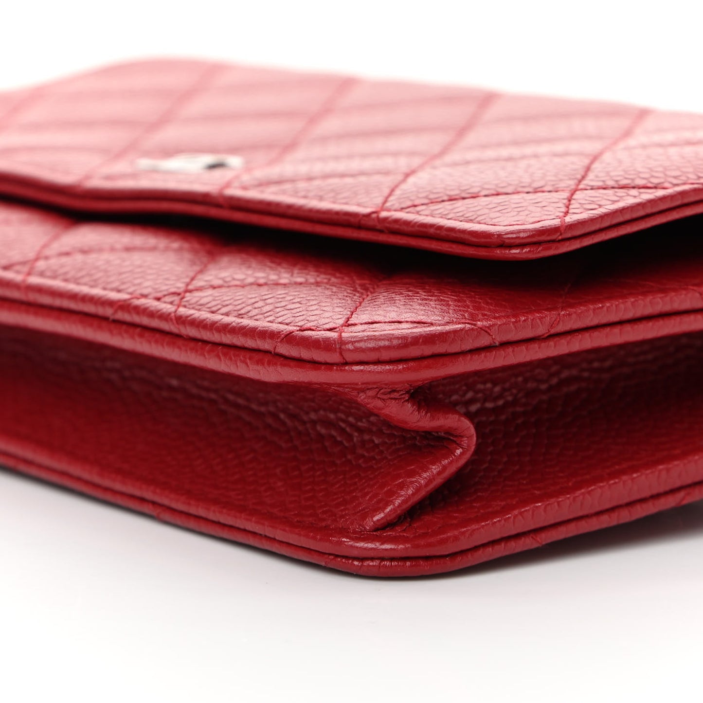 Caviar Quilted Wallet On Chain WOC Red