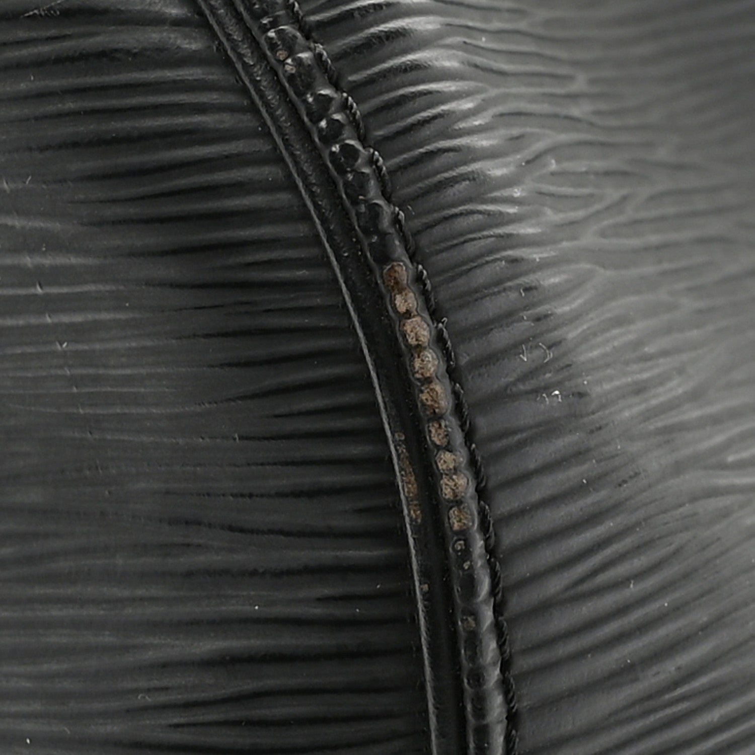 Louis Vuitton Epi Keepall 50 Black 10 of 13