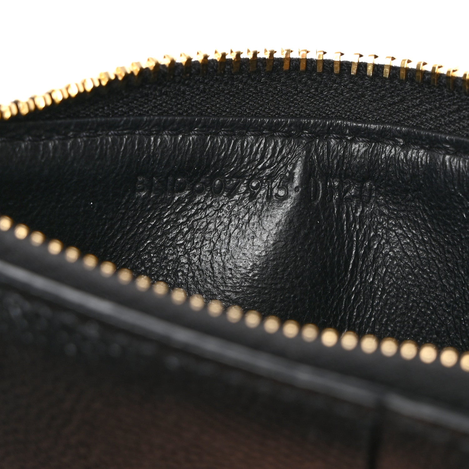 Saint Laurent Grain De Poudre Matelasse Chevron Monogram Fragments Zippered Card Case Black 7 of 8