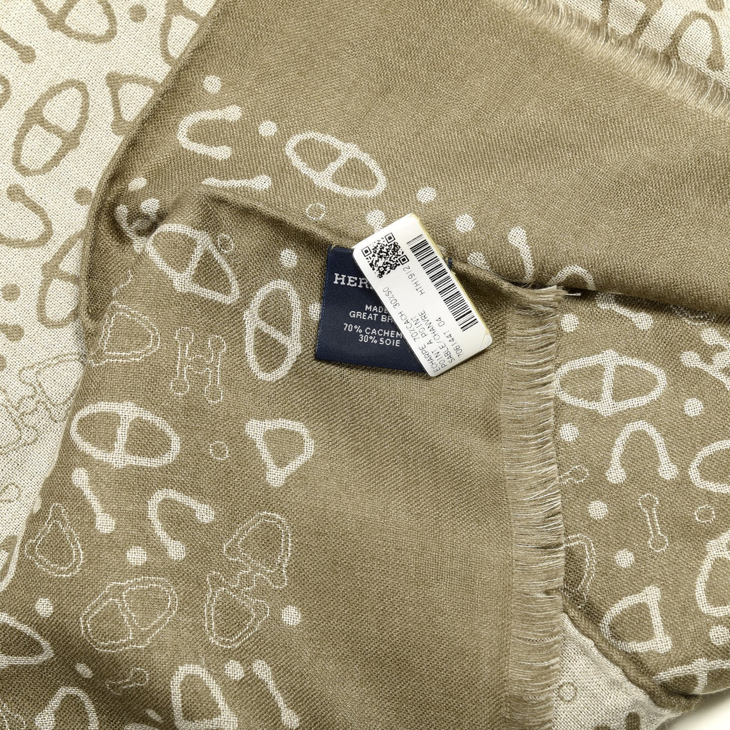 Cashmere Silk Point A Point Muffler Sable Chanvre