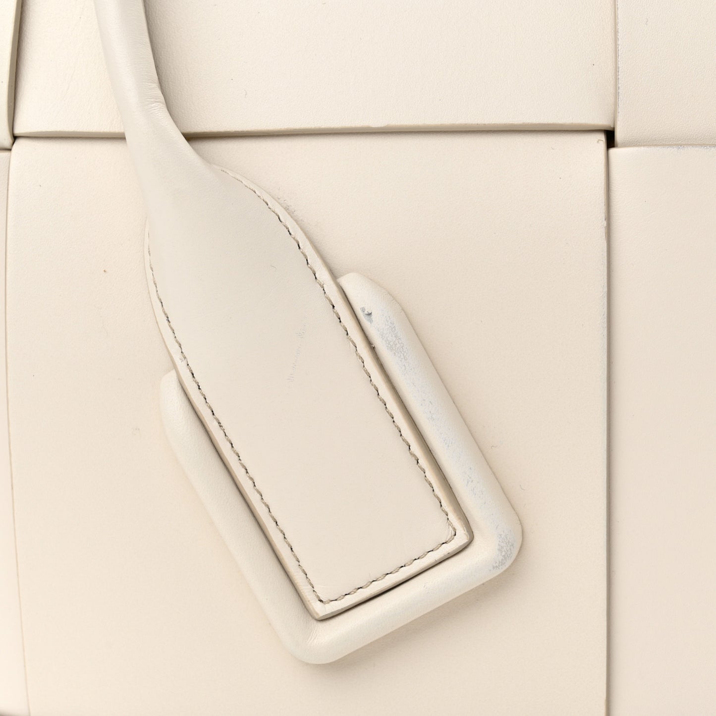 Calfskin Maxi Intrecciato Medium Arco White