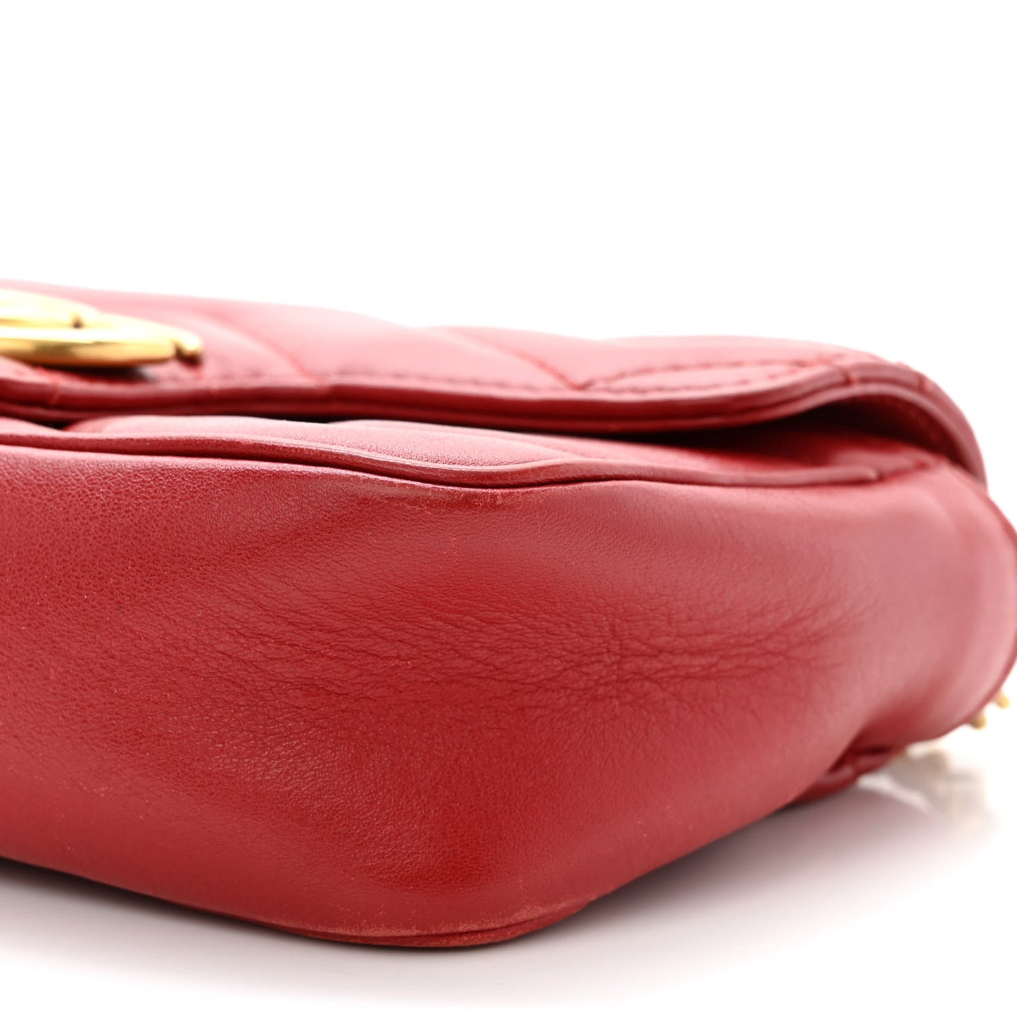 Calfskin Matelasse Super Mini GG Marmont Shoulder Bag Hibiscus Red