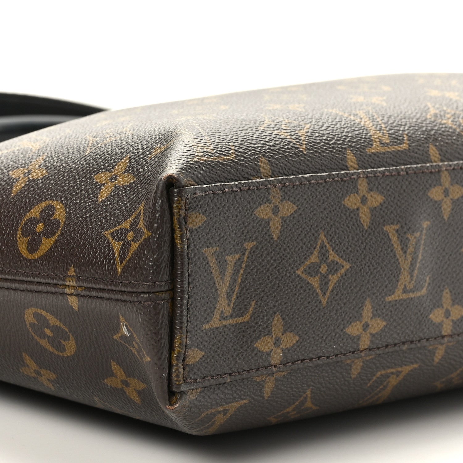 Louis Vuitton Monogram Macassar Porte-Documents Jour 7 of 8