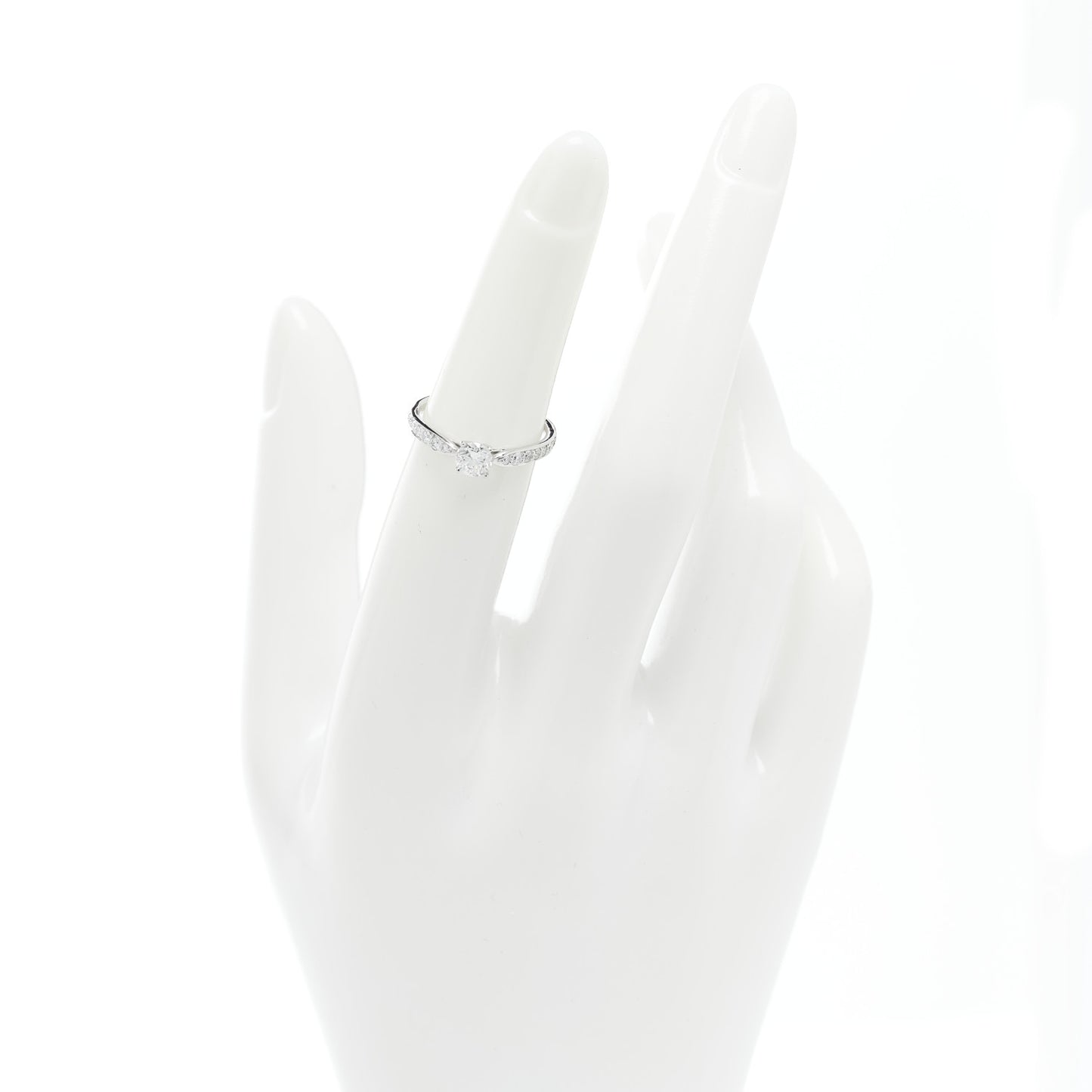 Platinum Diamond .31ct Round Brilliant Harmony Engagement Ring 48 4.5