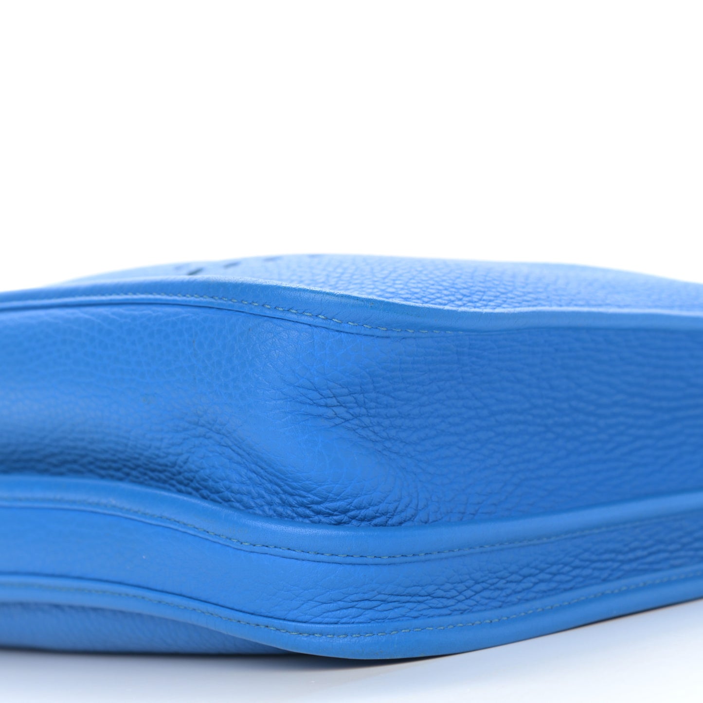 Taurillon Clemence Evelyne III PM Bleu Hydra