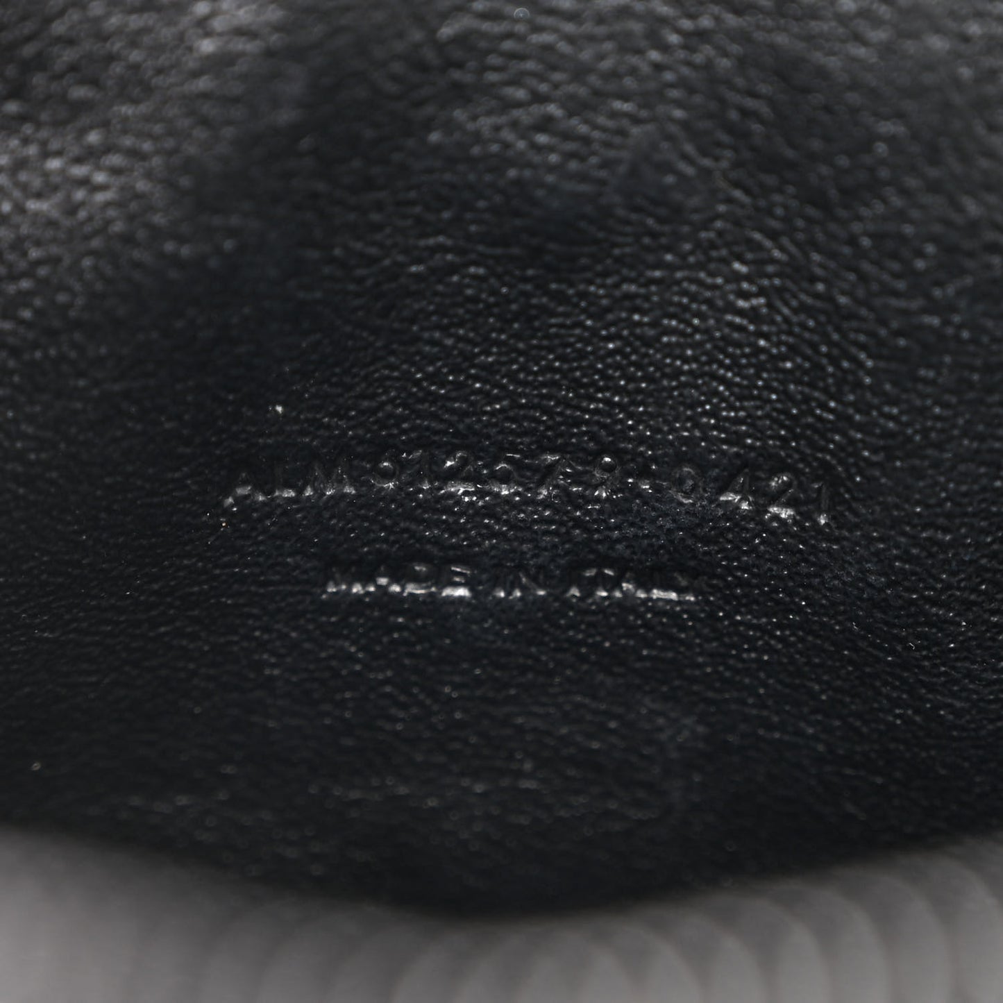 Grain De Poudre Matelasse Monochrome Monogram Mini Lou Camera Bag Black