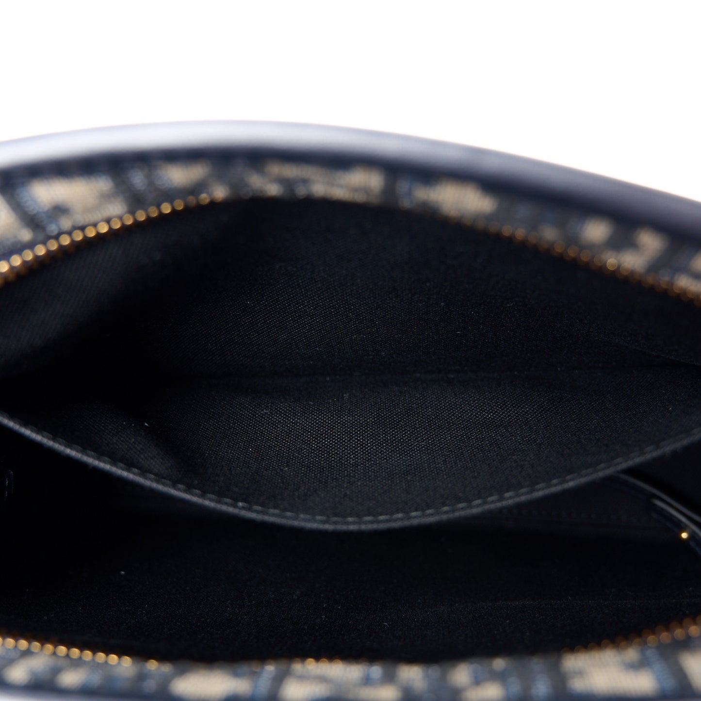 Oblique 30 Montaigne Pouch Blue